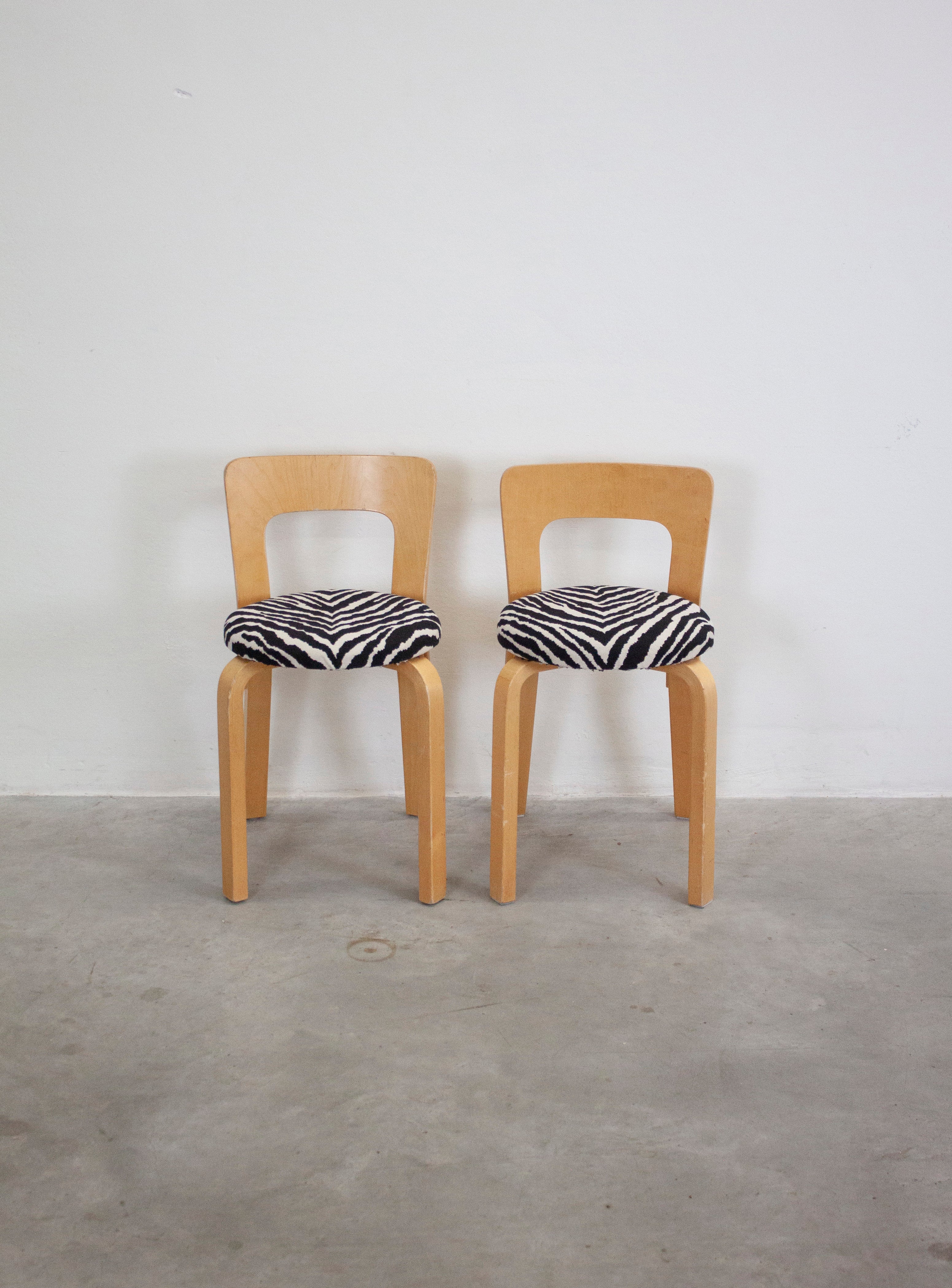 Artek Model 65 Chair by Alvar Aalto (Zebra) - Image 3