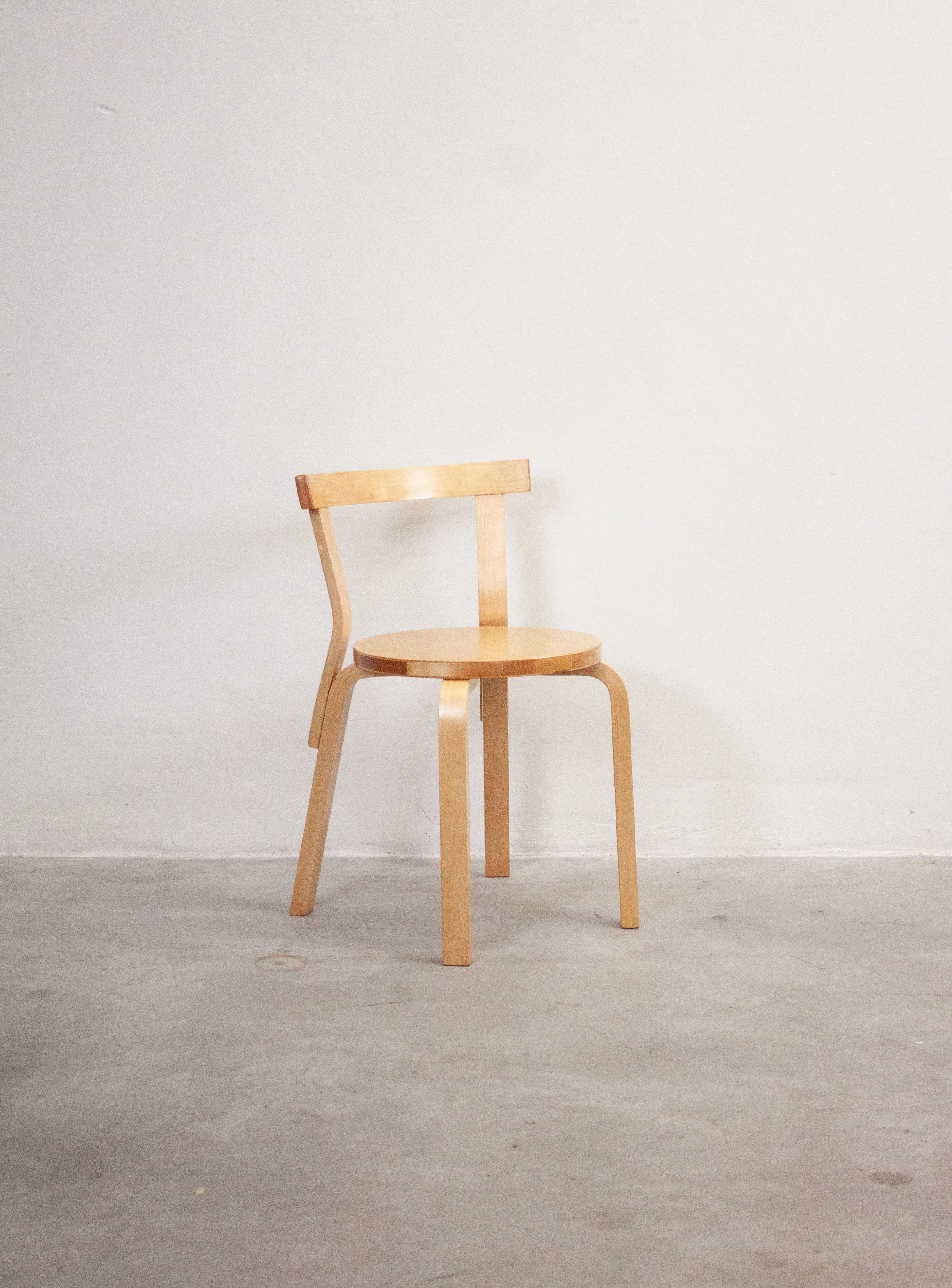 Artek Model 68 Chair by Alvar Aalto (Birch)