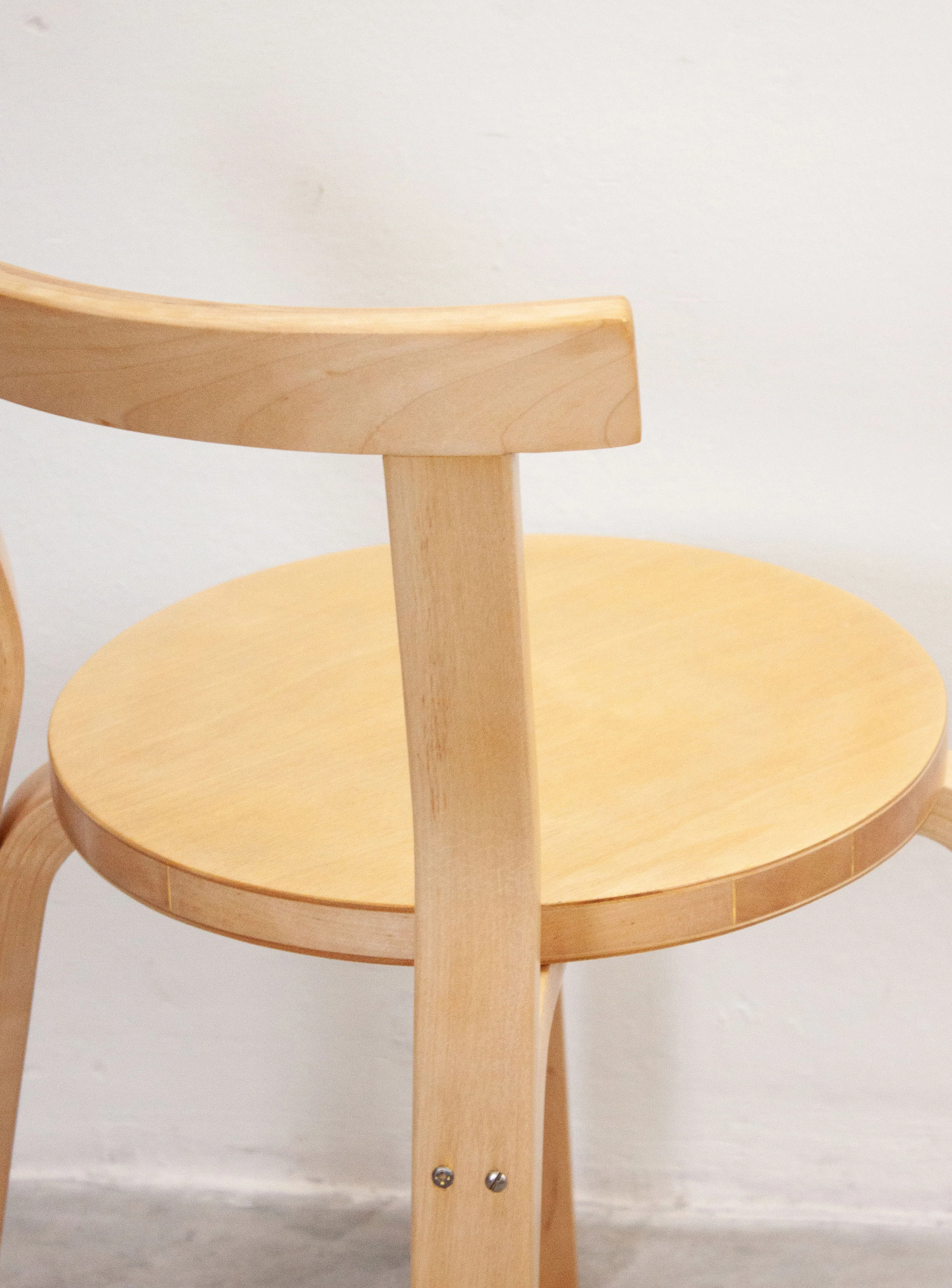 Artek Model 68 Chair by Alvar Aalto (Birch) - Image 16