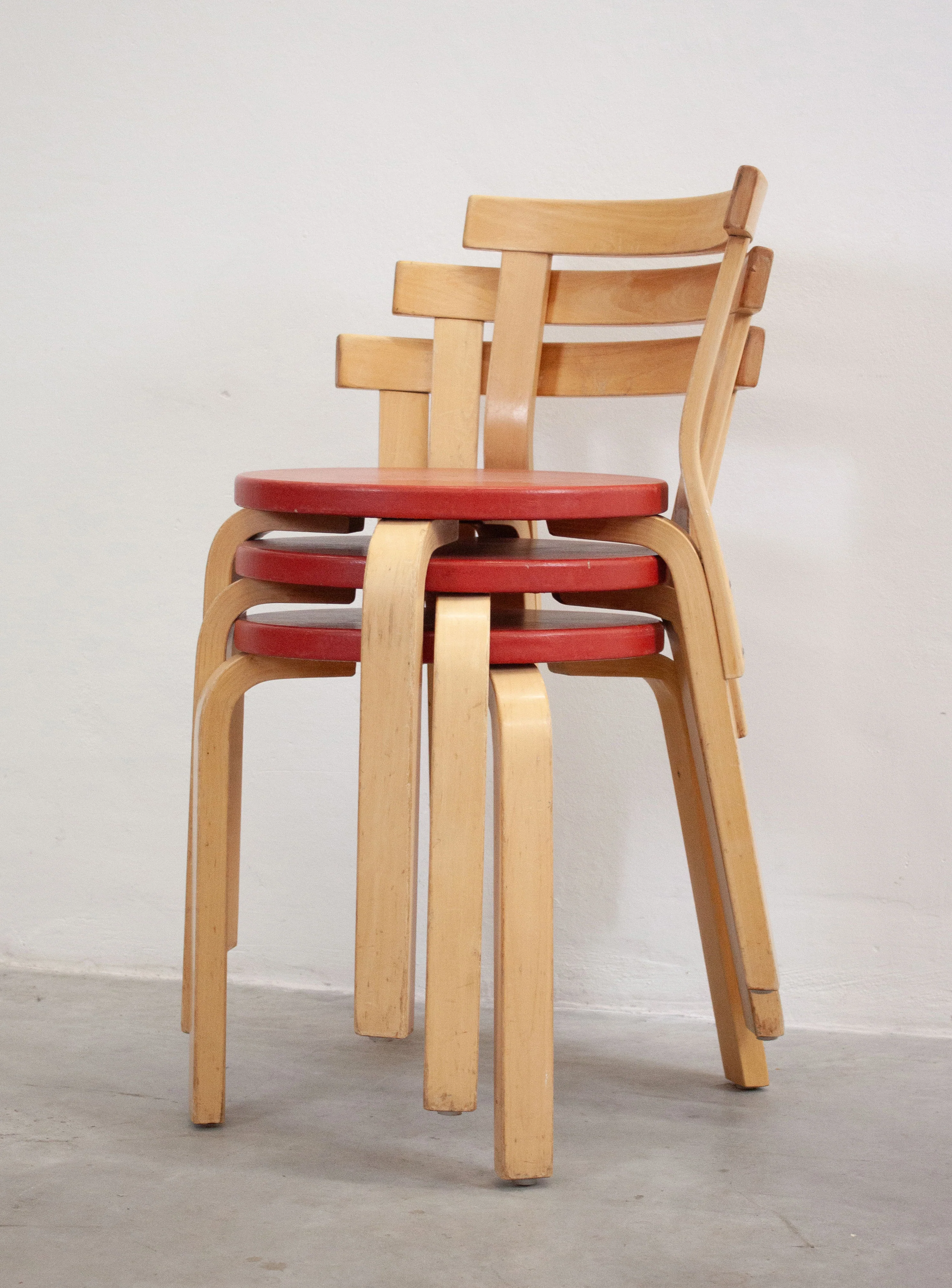 Artek Model 68 Chair by Alvar Aalto (Red) - Image 6