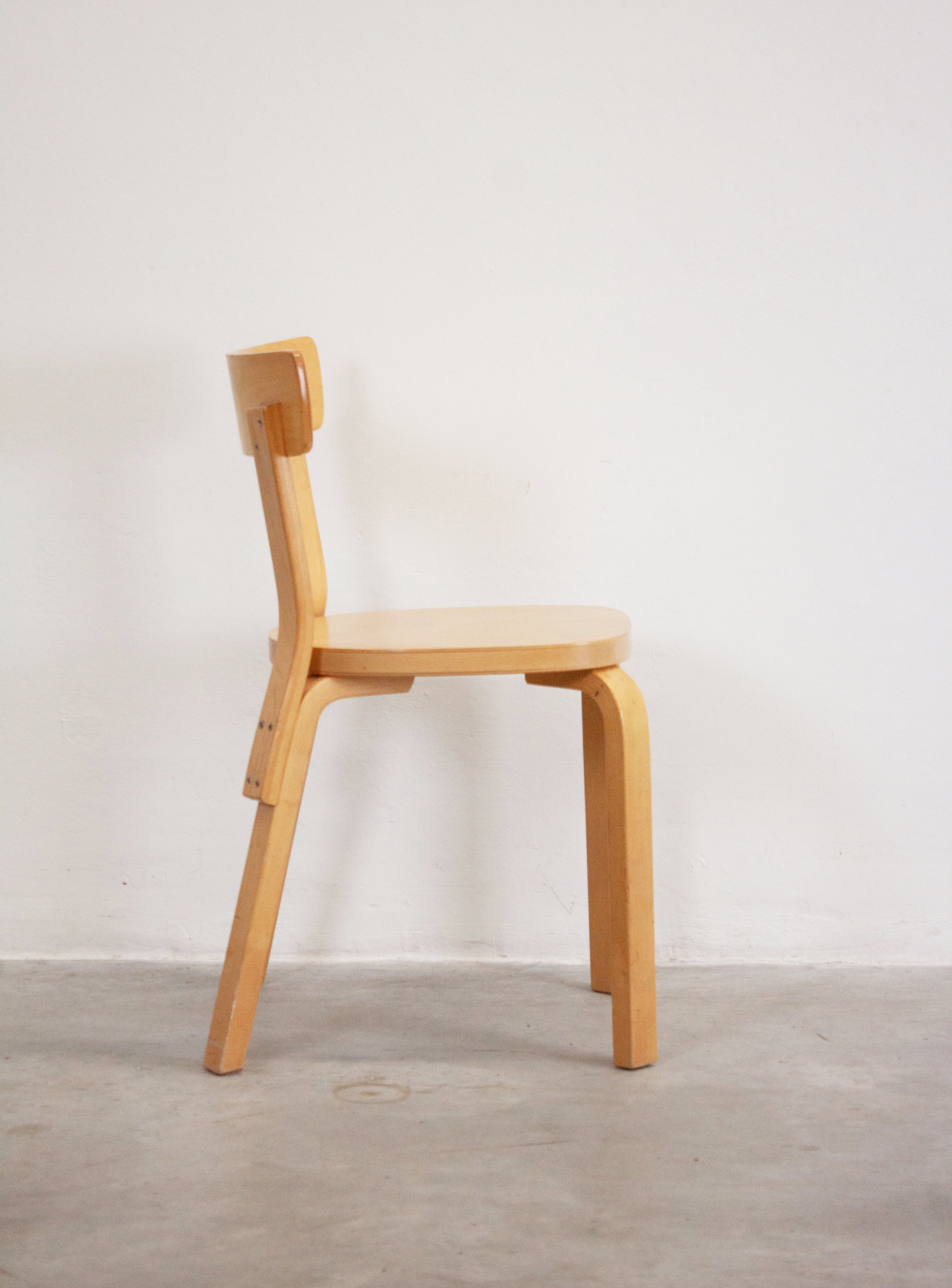 Artek Model 69 Chairs by Alvar Aalto (Birch) - Image 20
