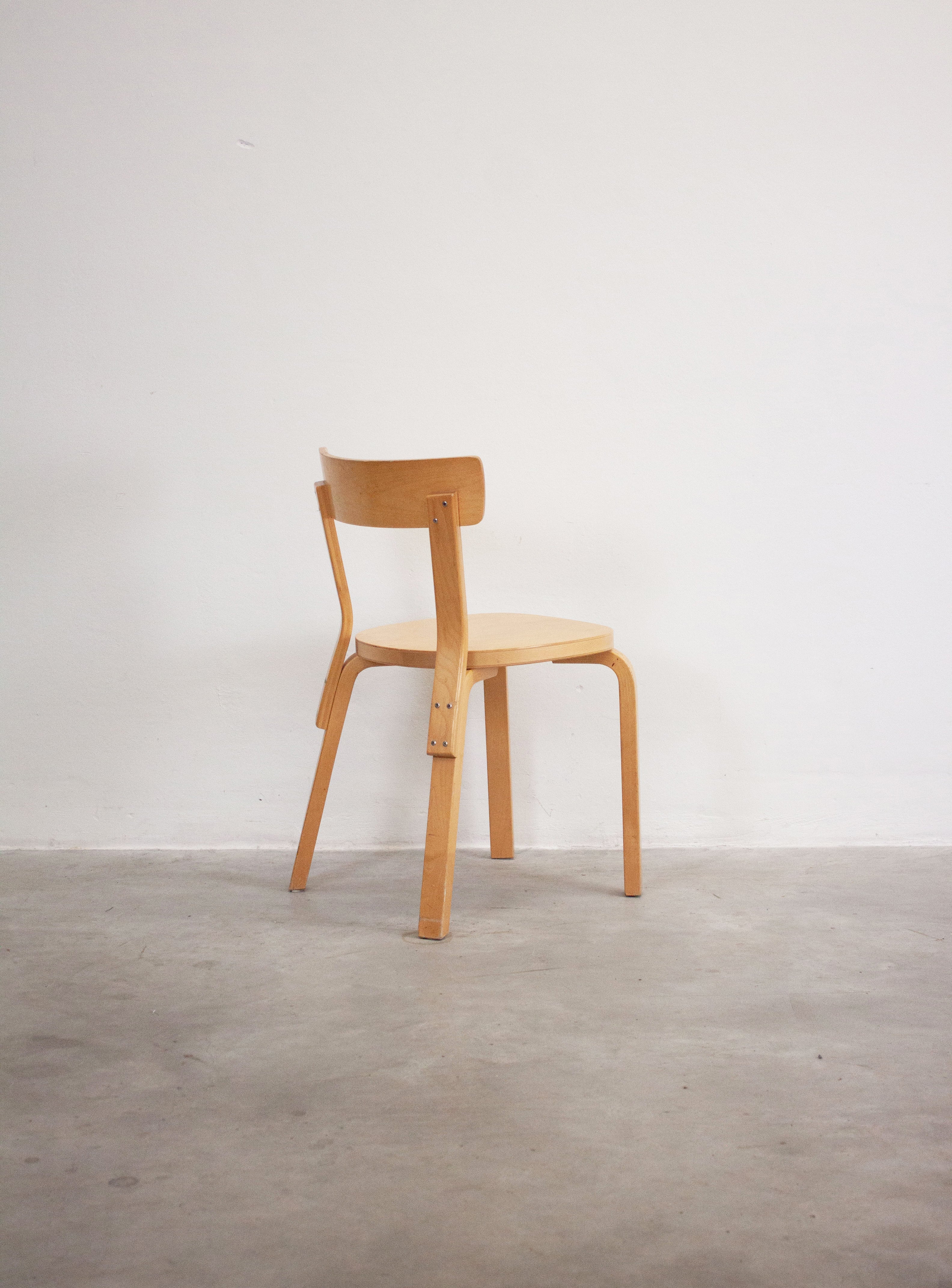 Artek Model 69 Chairs by Alvar Aalto (Birch) - Image 22
