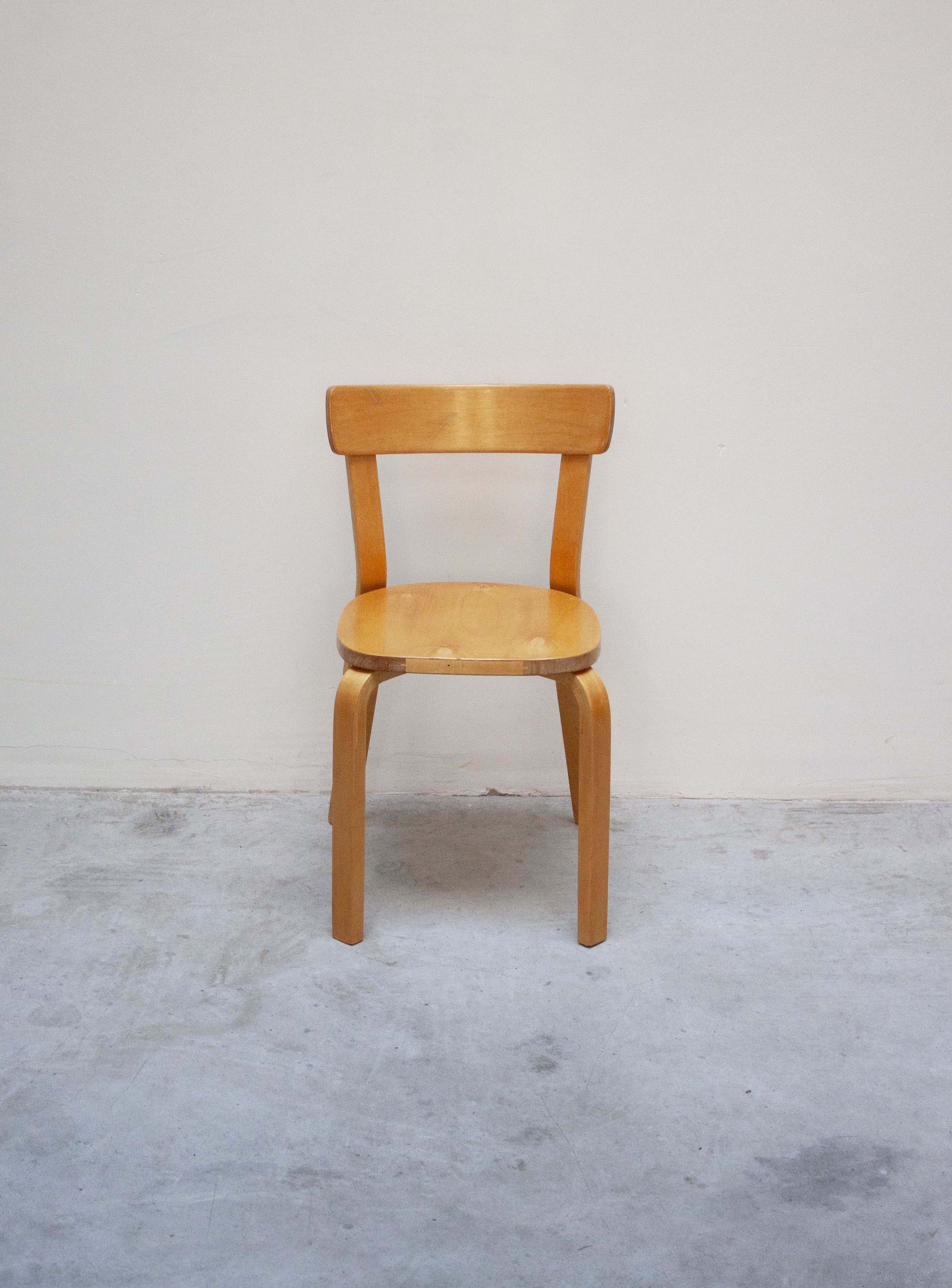 Artek Model 69 Chairs by Alvar Aalto (Birch) - Image 7