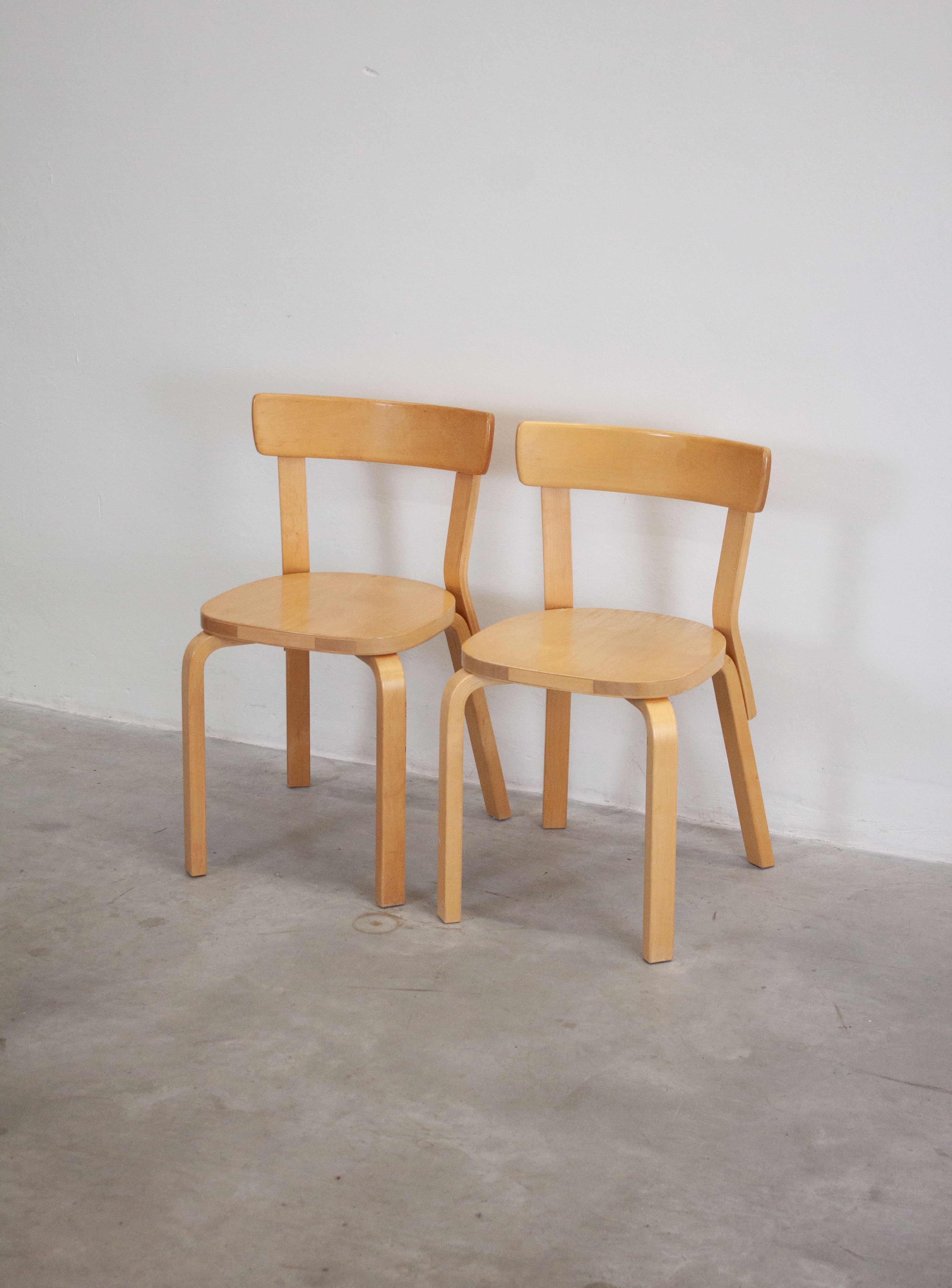 Artek Model 69 Chairs by Alvar Aalto (Birch) - Image 6
