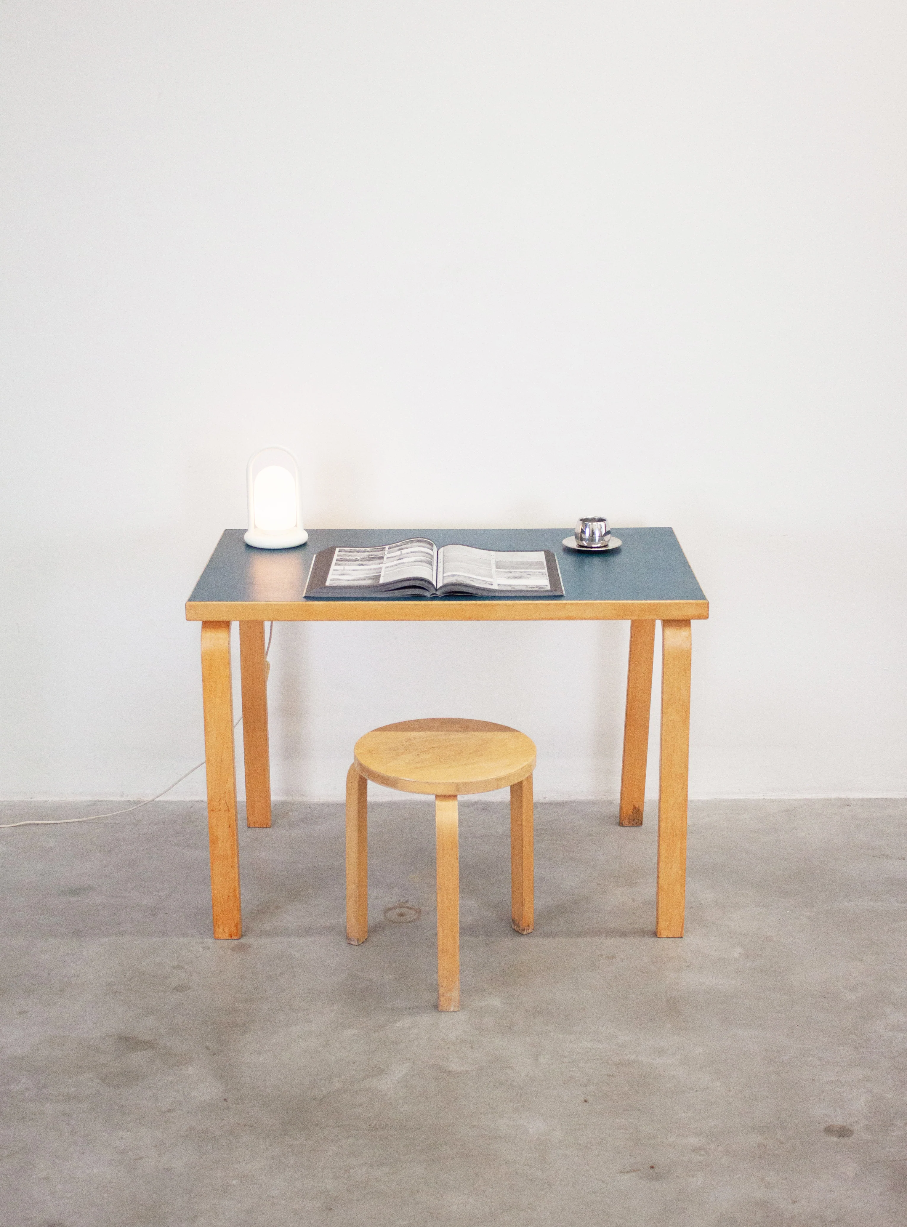 Artek Model 81 Table or Desk by Alvar Aalto - Image 10