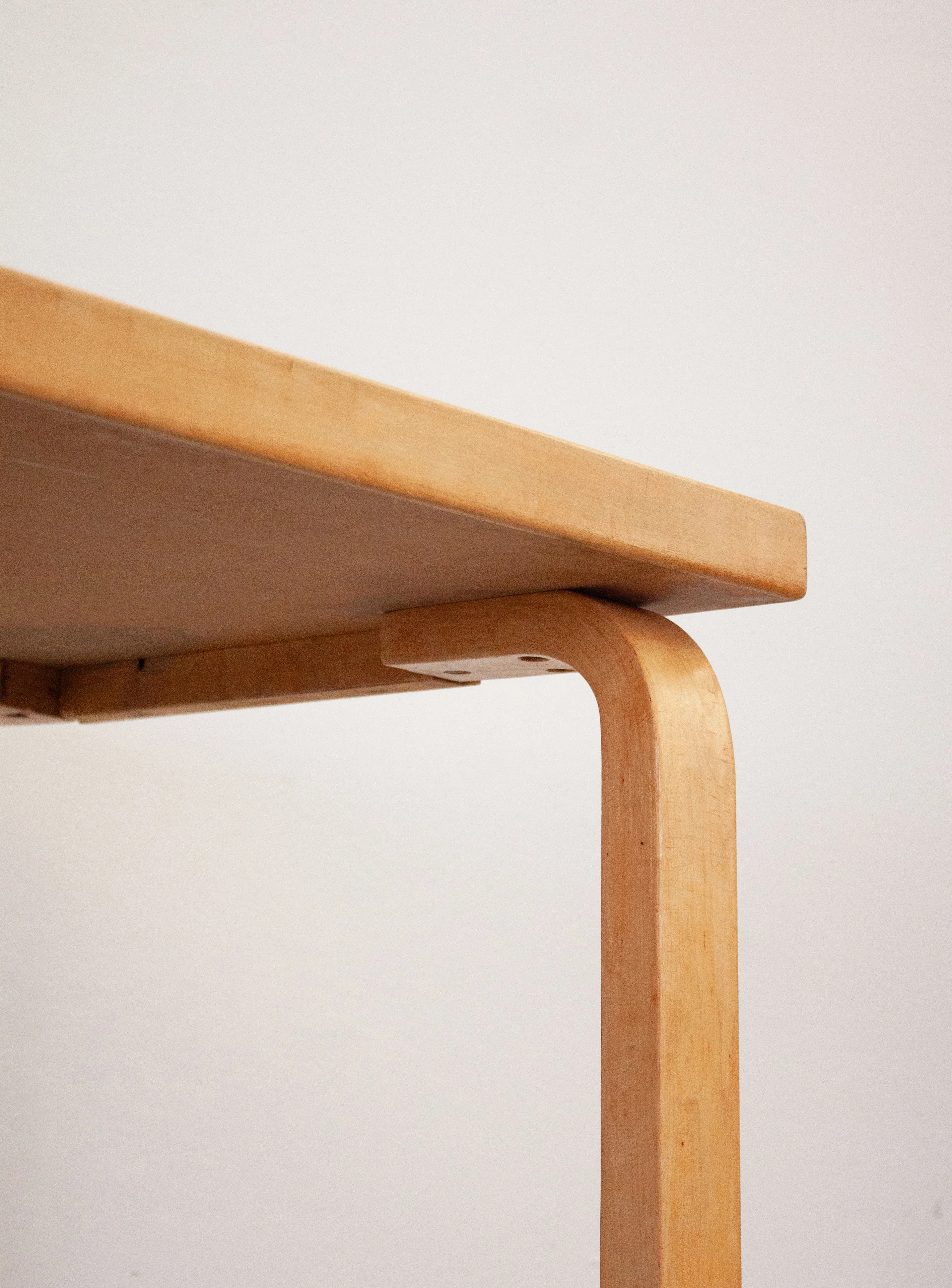 Artek Model 81 Table or Desk by Alvar Aalto - Image 11