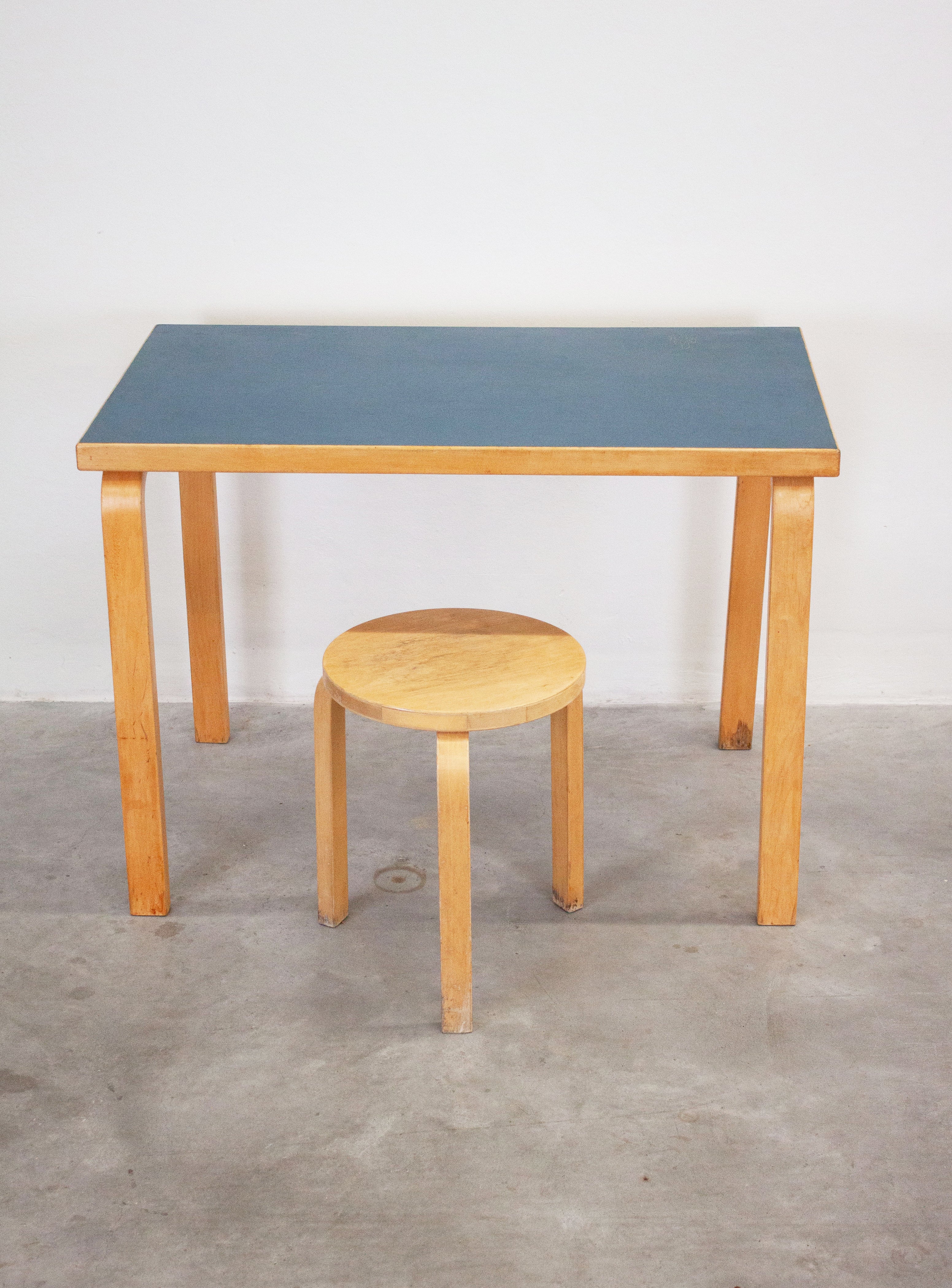 Artek Model 81 Table or Desk by Alvar Aalto - Image 12