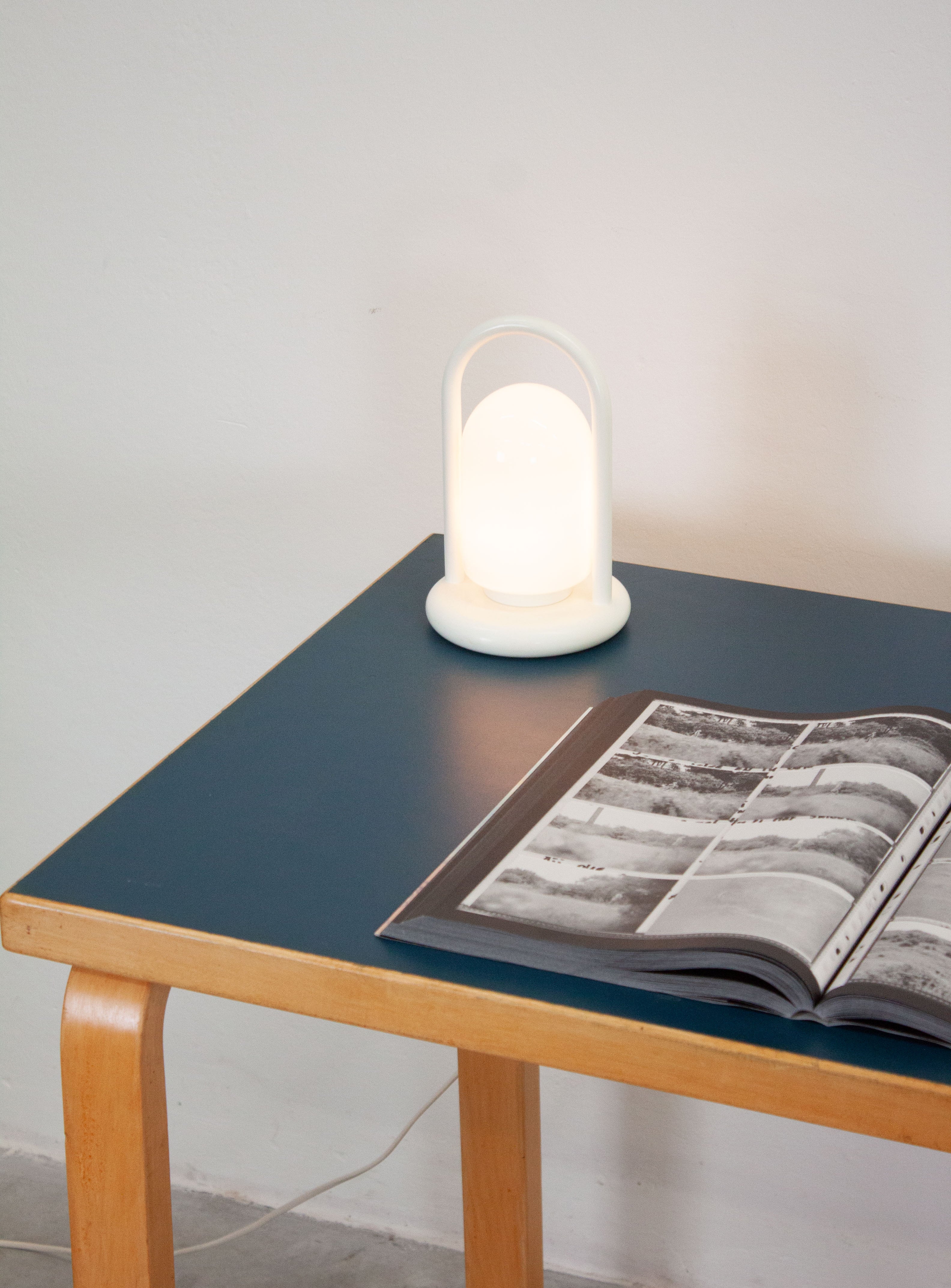 Artek Model 81 Table or Desk by Alvar Aalto - Image 14