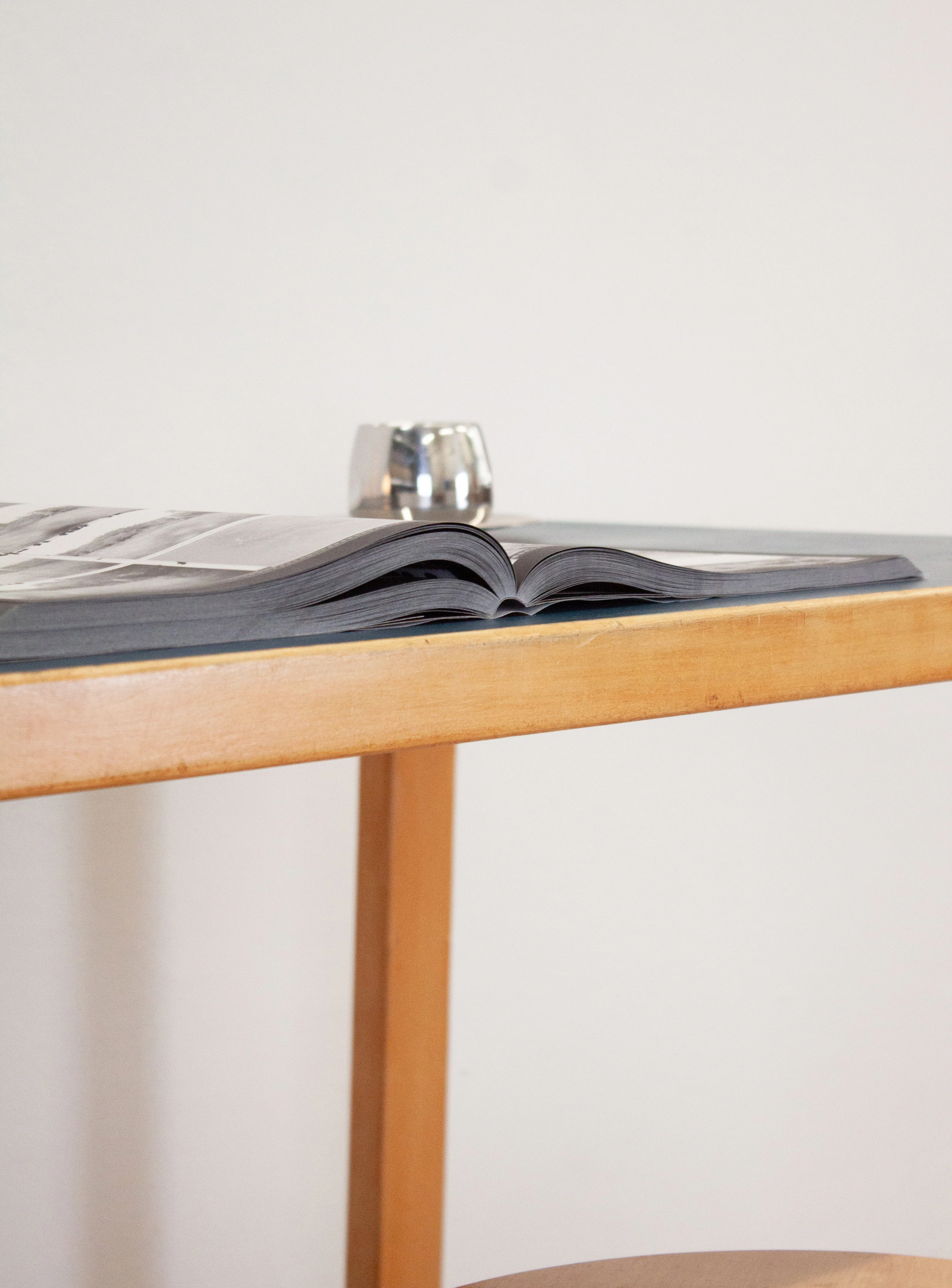 Artek Model 81 Table or Desk by Alvar Aalto - Image 17
