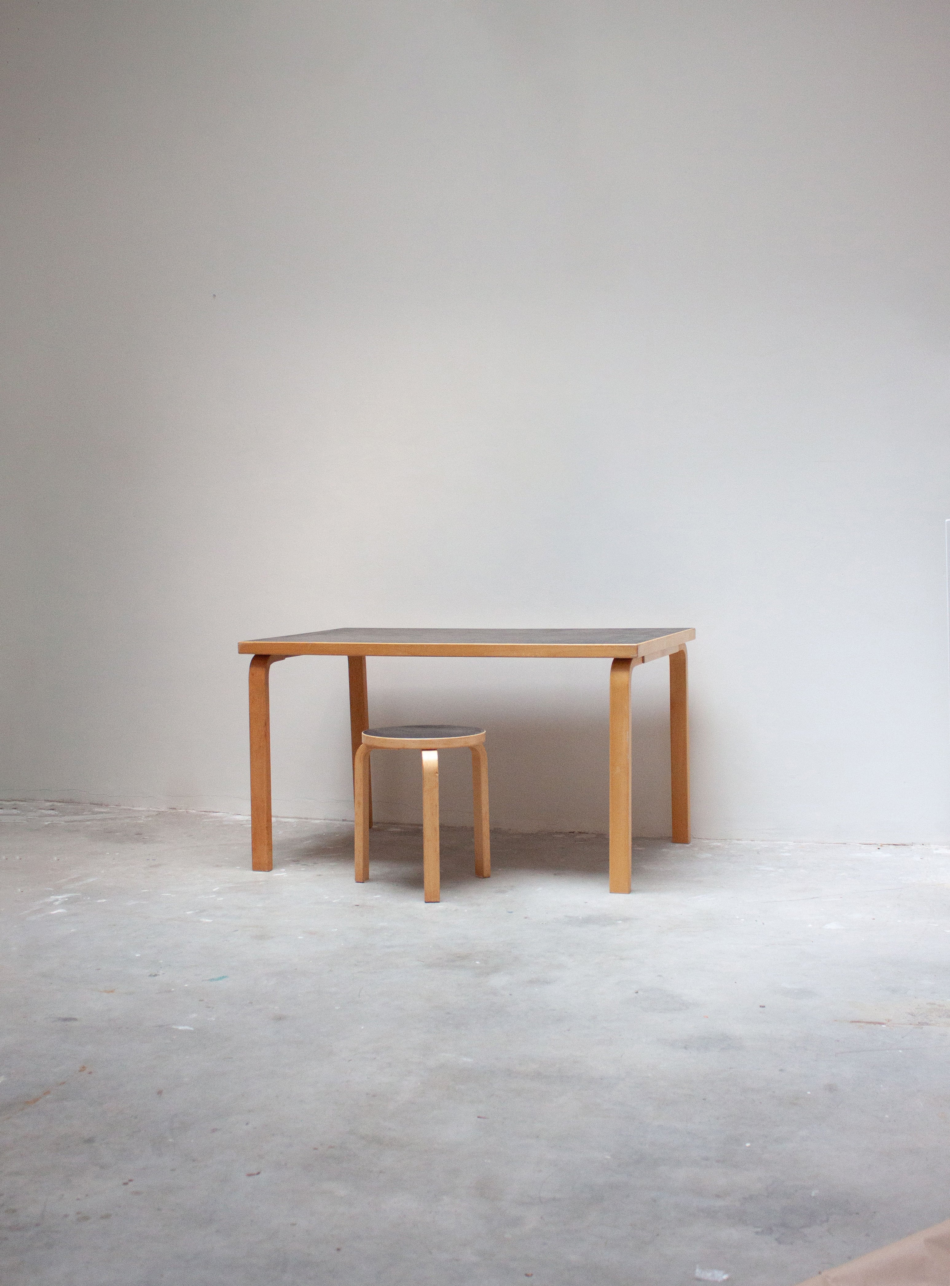Artek Model 81B Dining Table by Alvar Aalto (Black) - Image 25