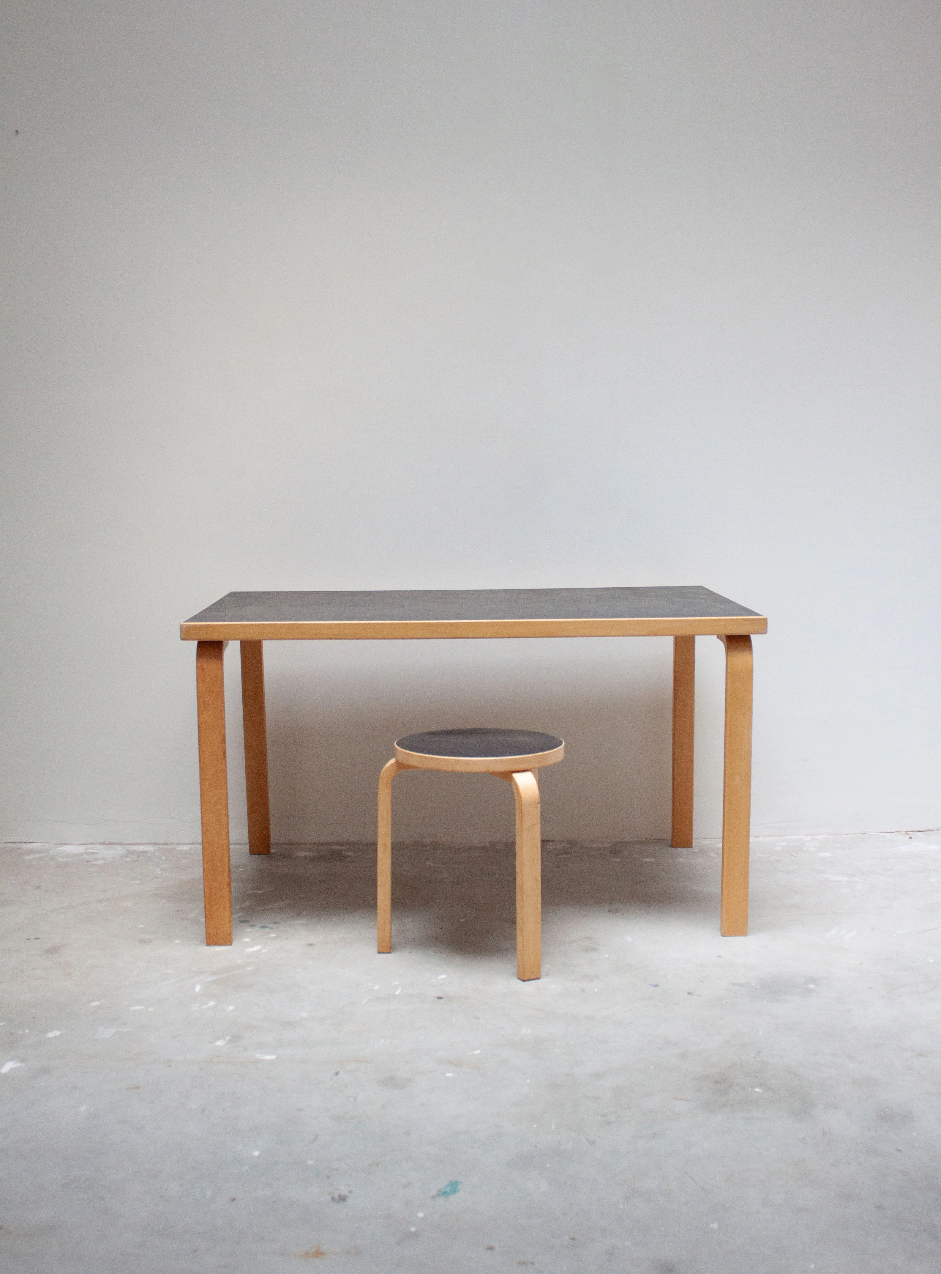Artek Model 81B Dining Table by Alvar Aalto (Black) - Image 3