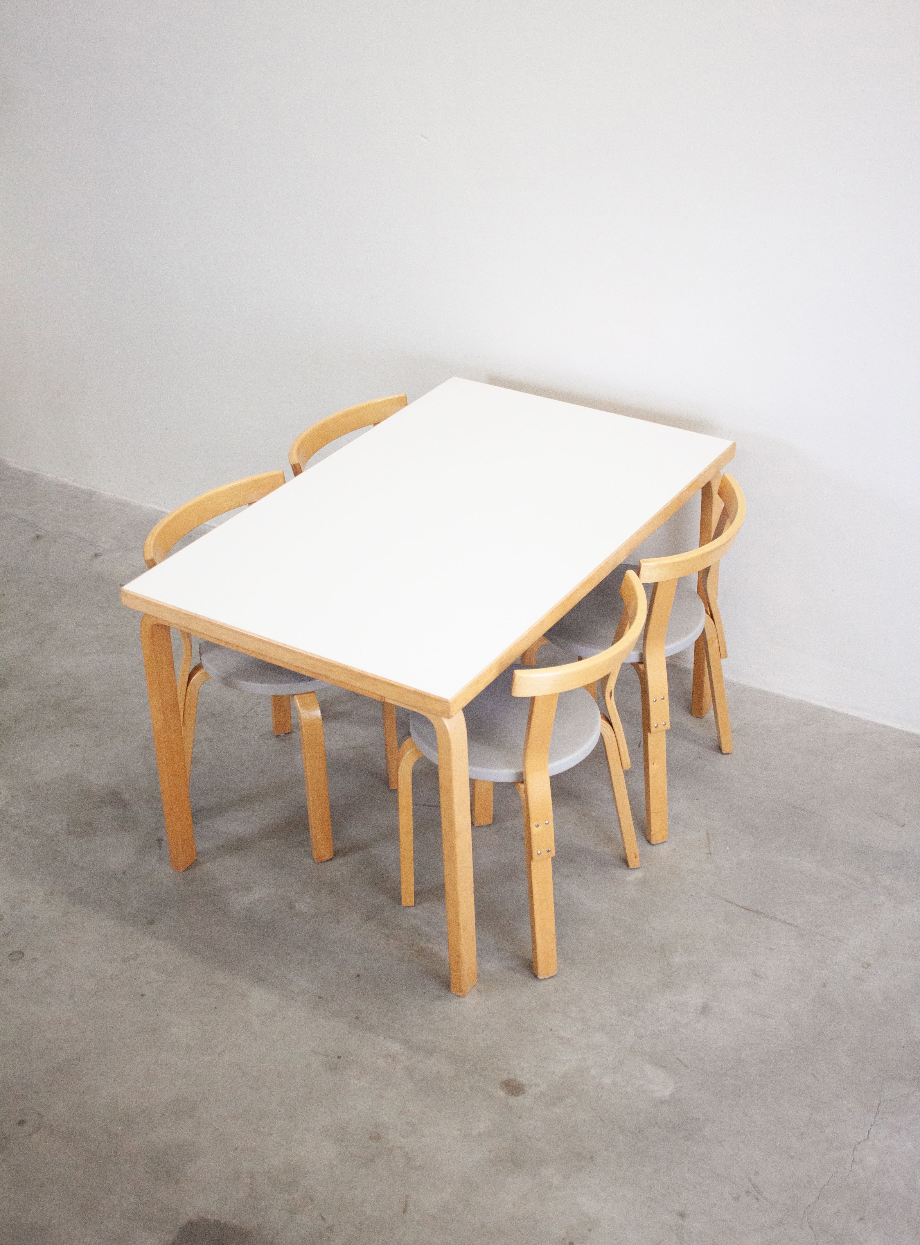 Artek Model 81B Dining Table by Alvar Aalto (White) - Image 18