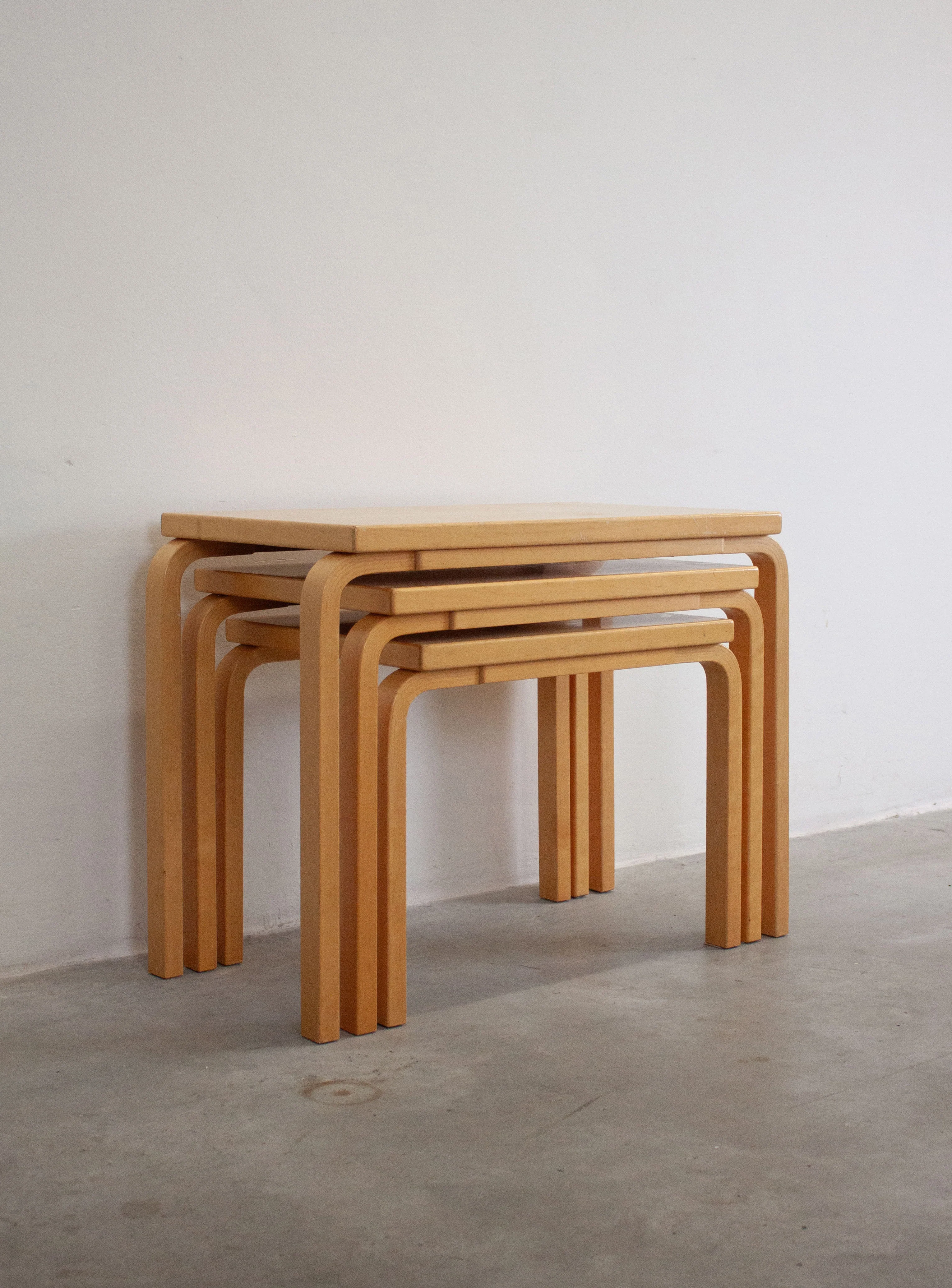 Artek Model 88 Nesting Tables by Alvar Aalto - Image 13