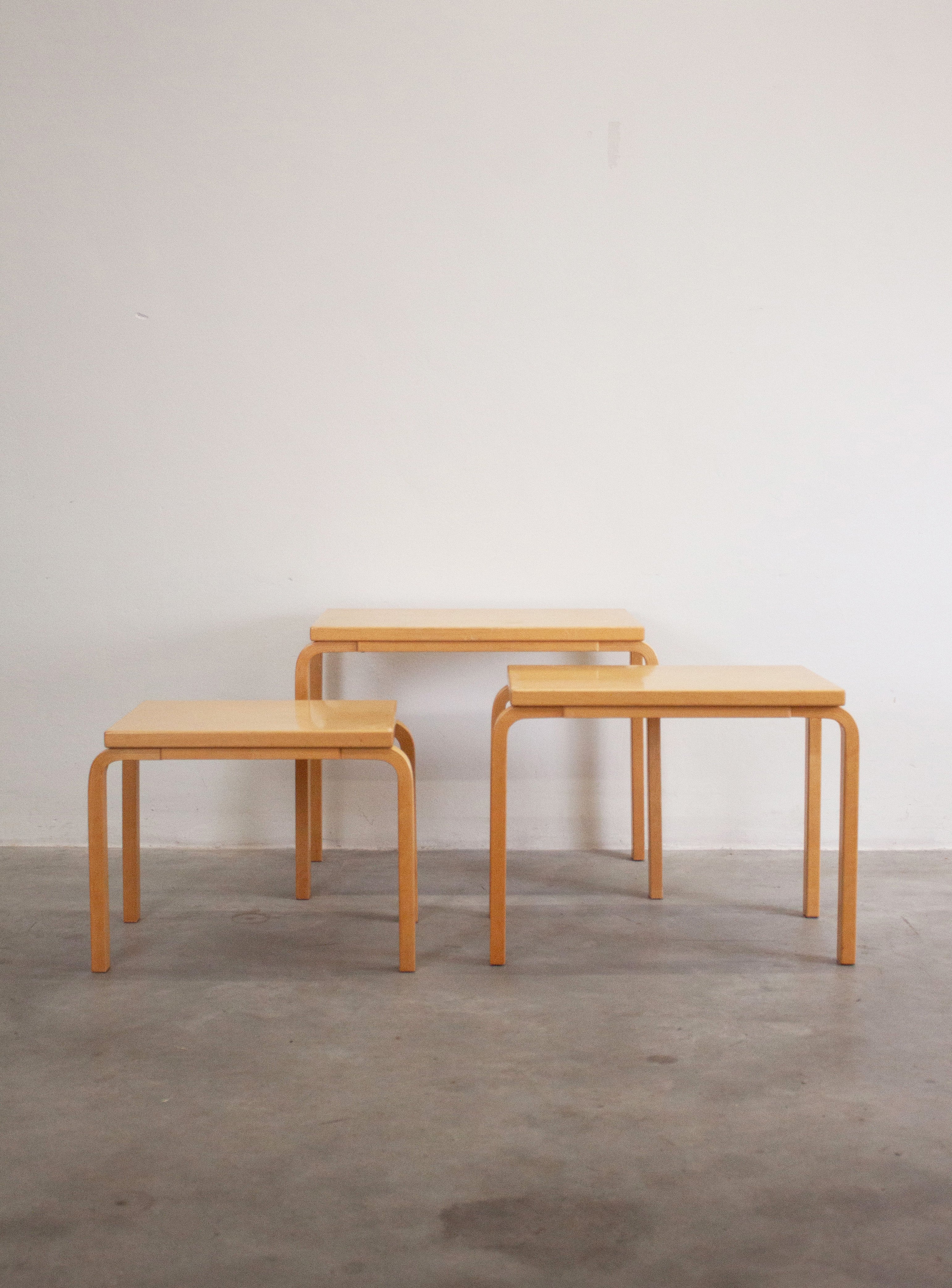 Artek Model 88 Nesting Tables by Alvar Aalto - Image 27