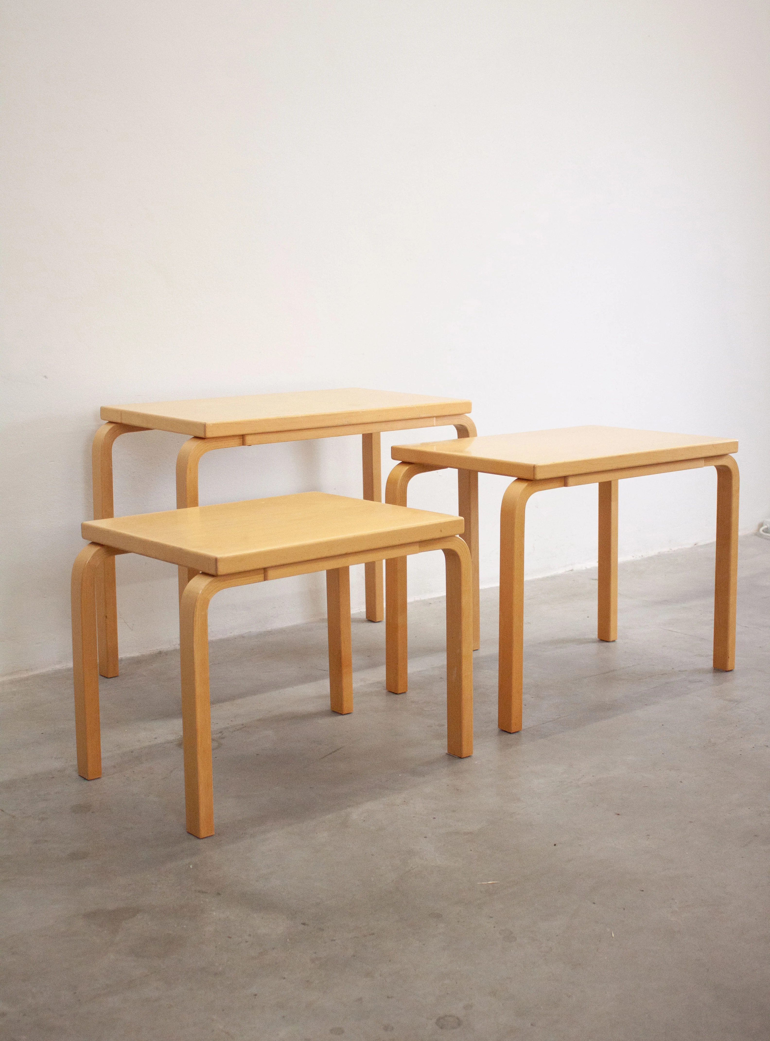Artek Model 88 Nesting Tables by Alvar Aalto - Image 28