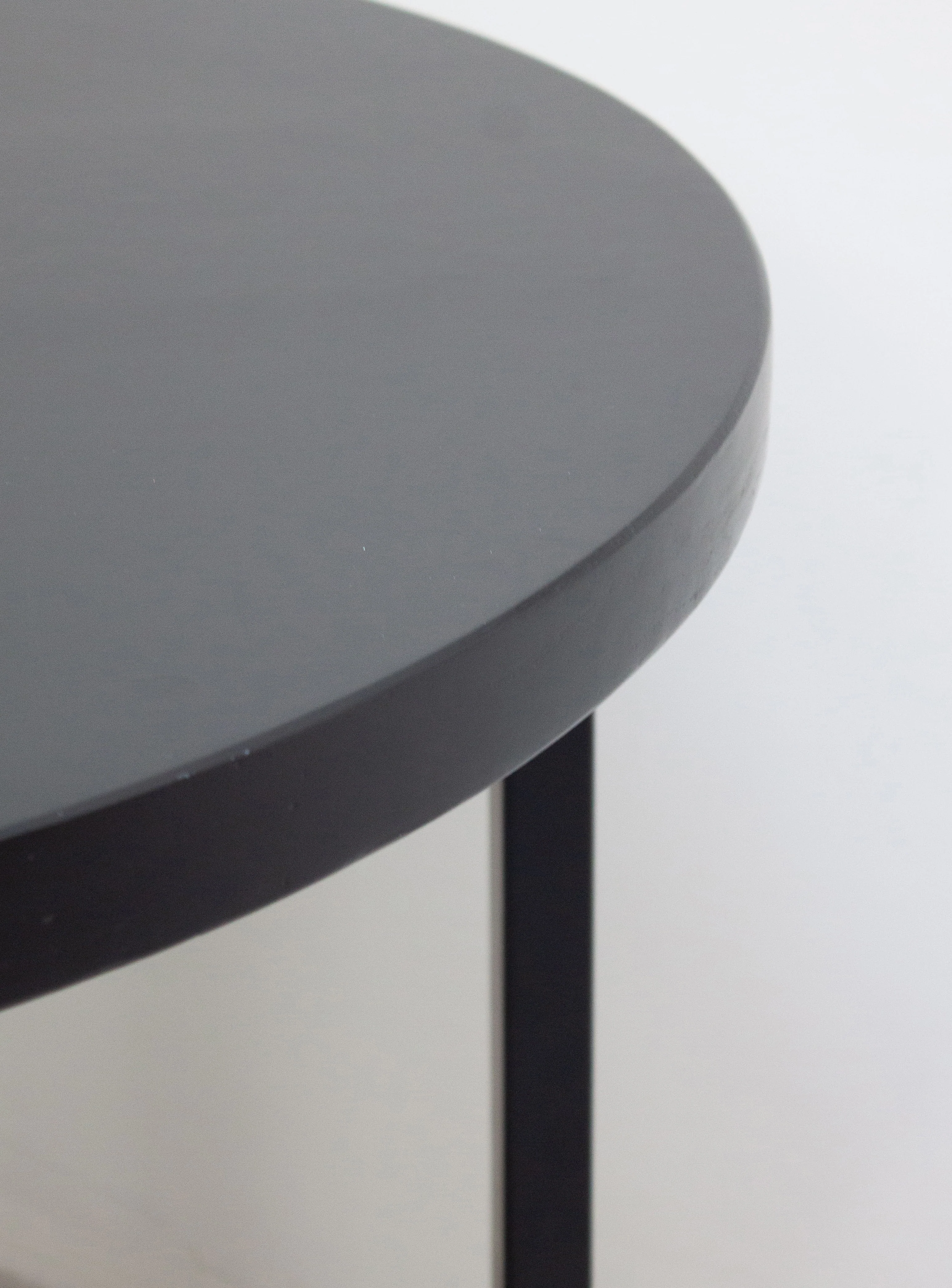 Artek 90A Round Dining Table by Alvar Aalto (Black) - Image 16