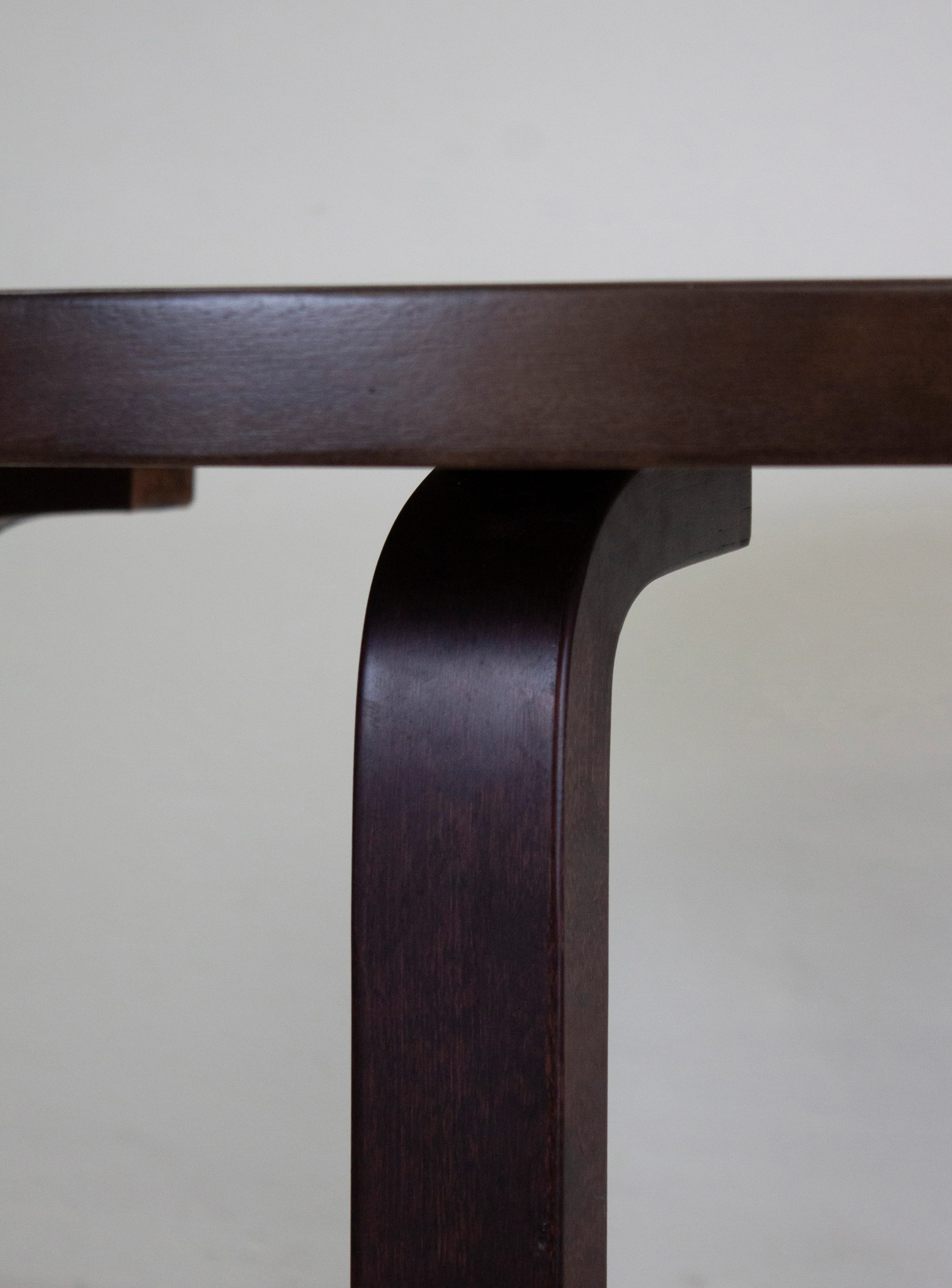 Artek Model 91 Dining Table by Alvar Aalto - Image 18