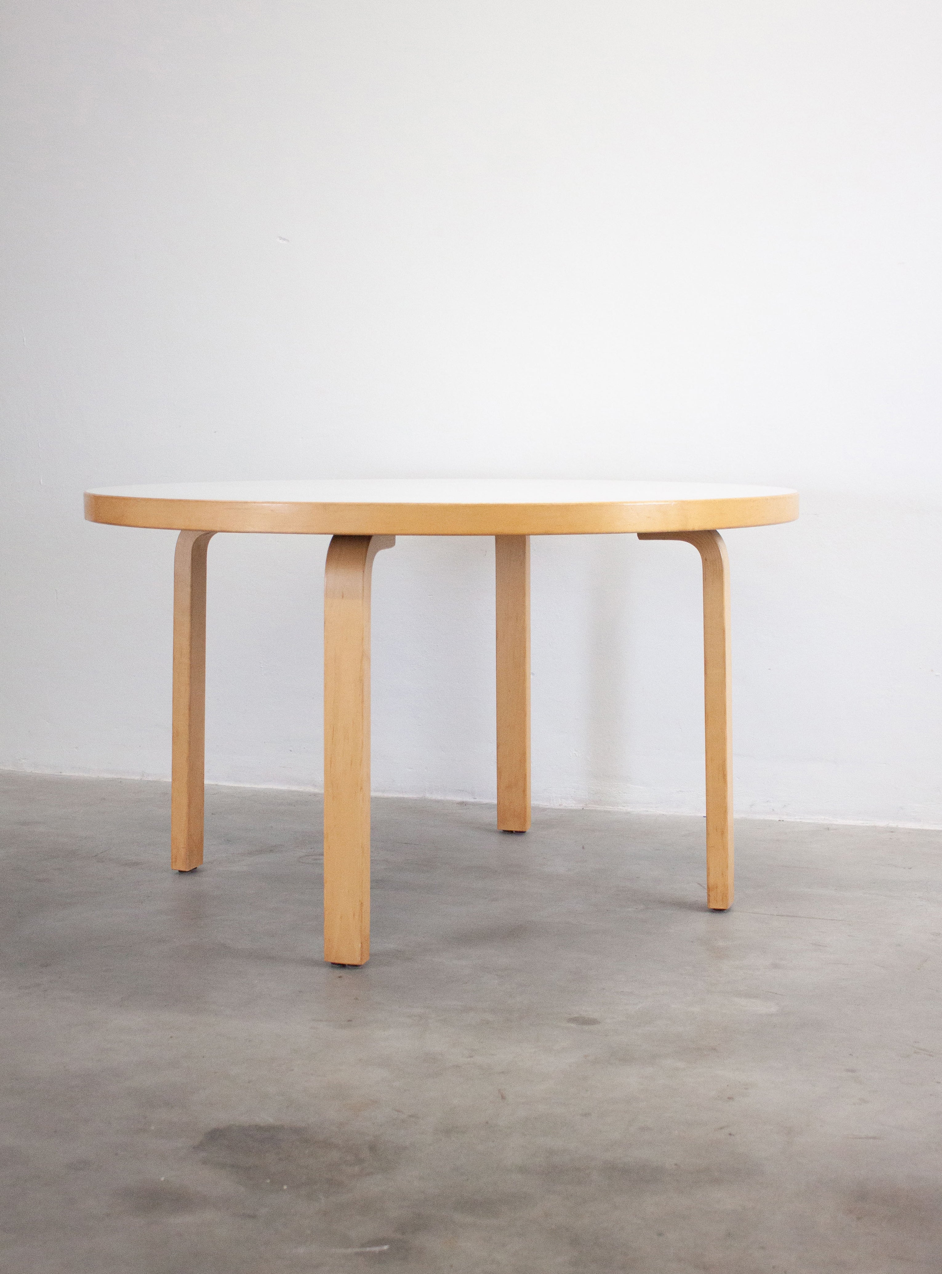 Artek Model 91 Dining Table by Alvar Aalto (White) - Image 11