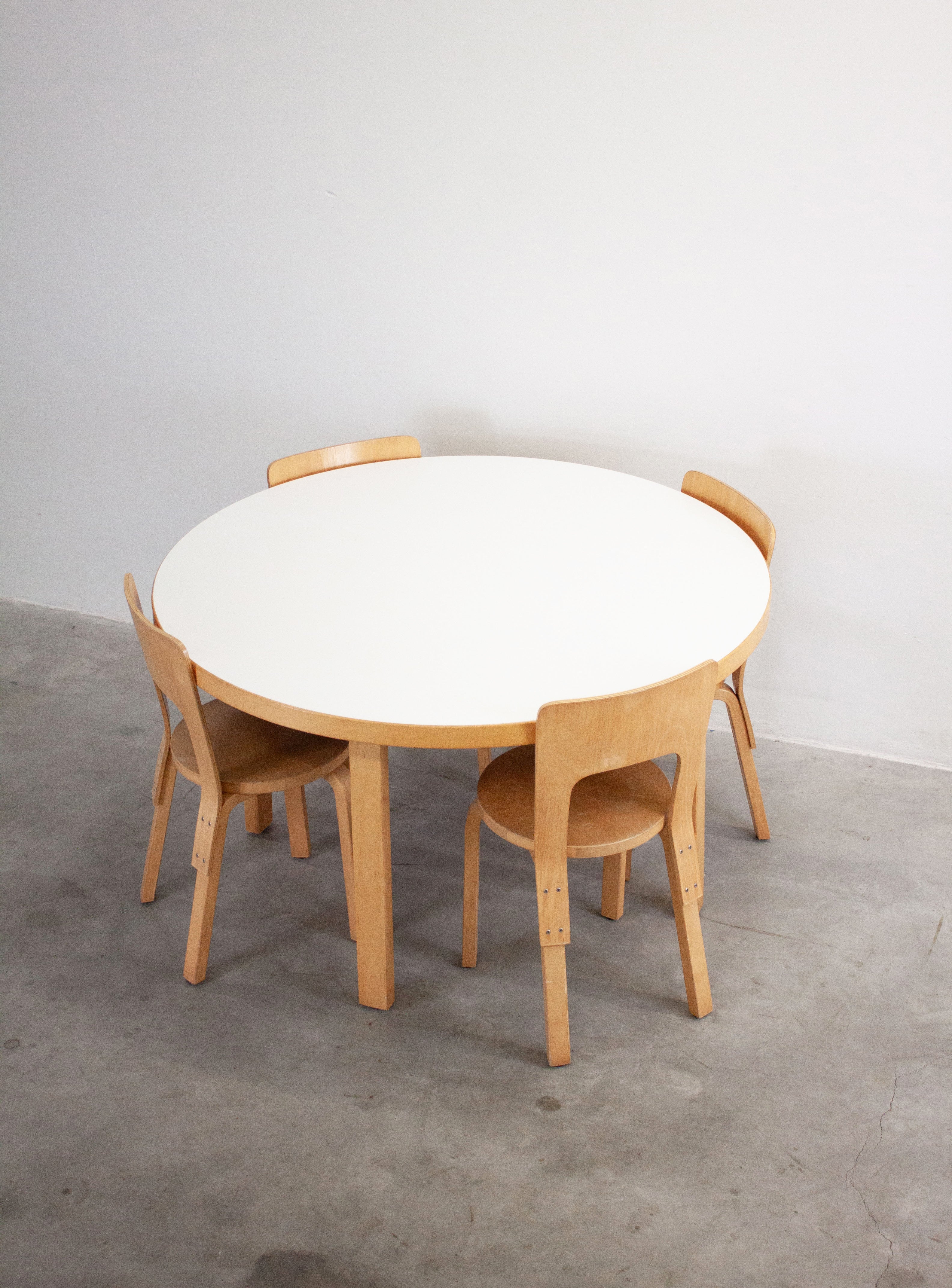 Artek Model 91 Dining Table by Alvar Aalto (White) - Image 16