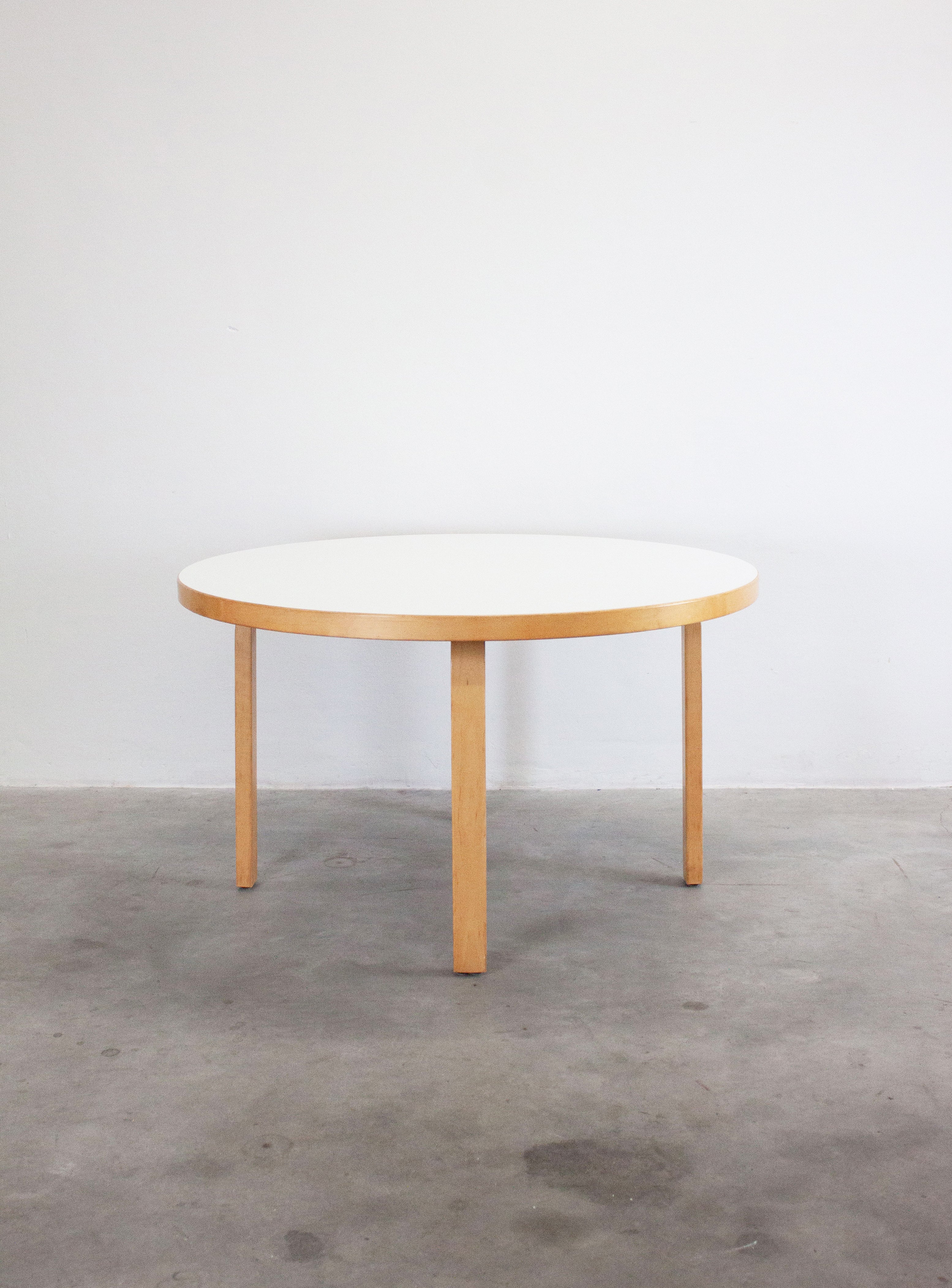 Artek Model 91 Dining Table by Alvar Aalto (White) - Image 7