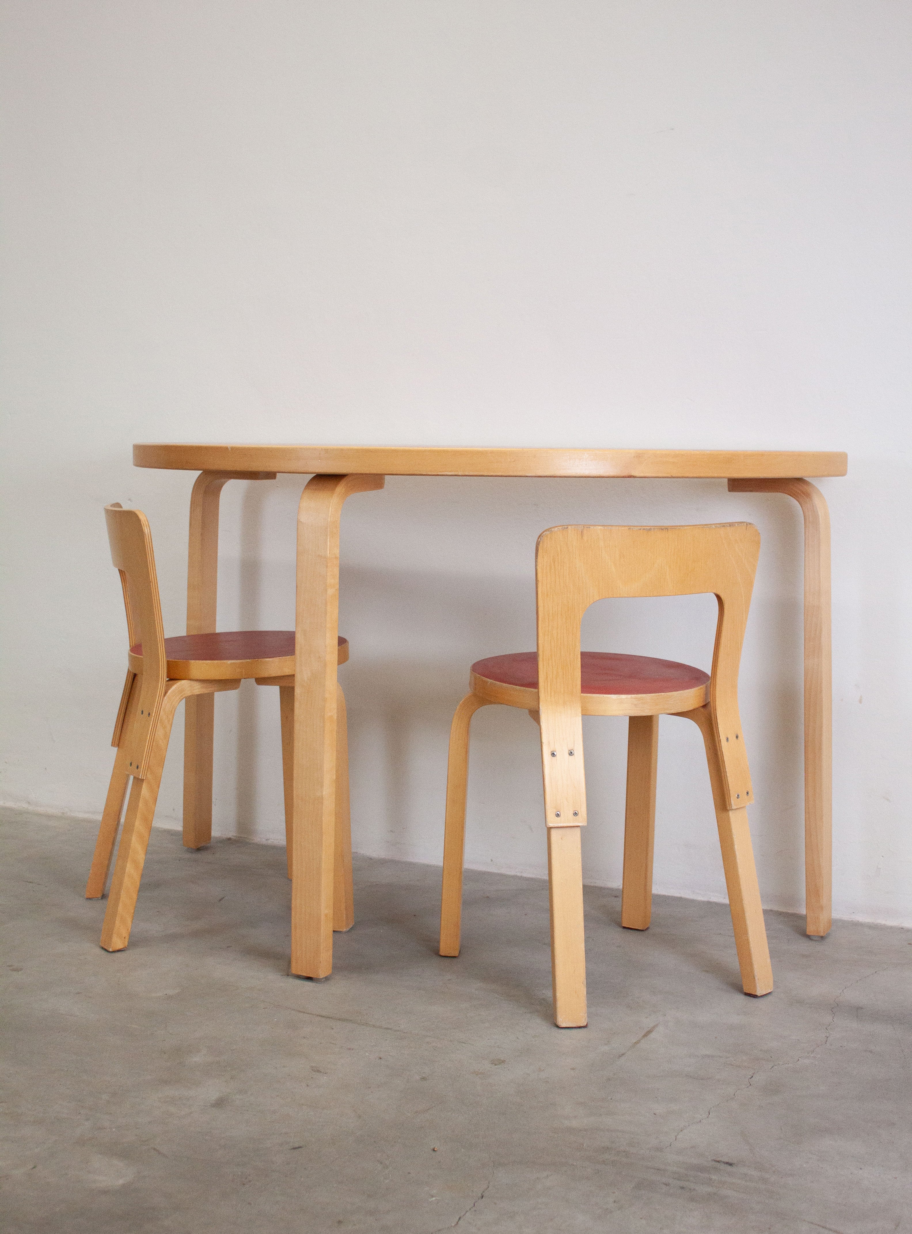 Artek Model 95 Half Round Dining Table by Alvar Aalto (Red) - Image 20