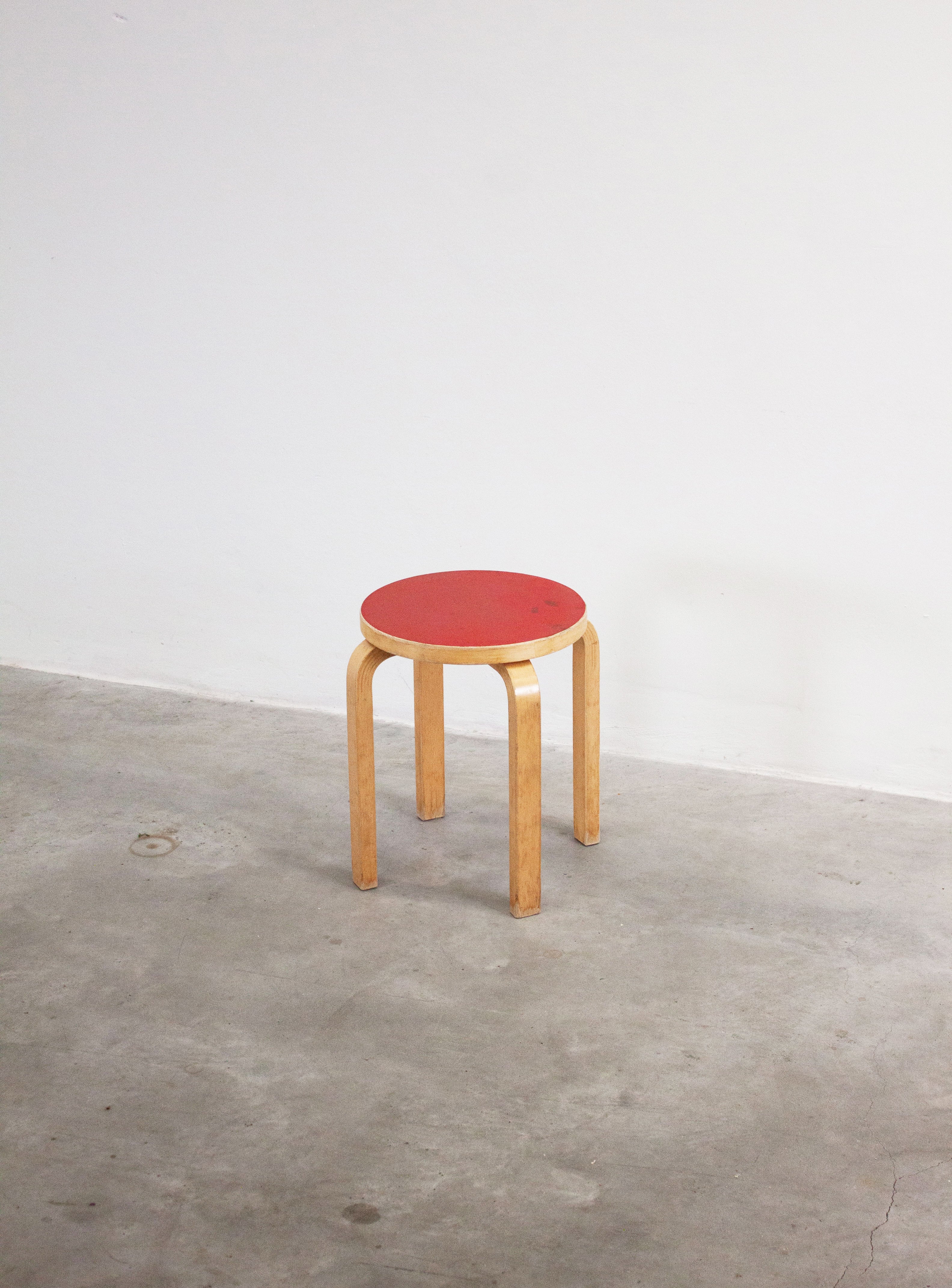 Artek Model E60 Stool by Alvar Aalto (Red) - Image 5