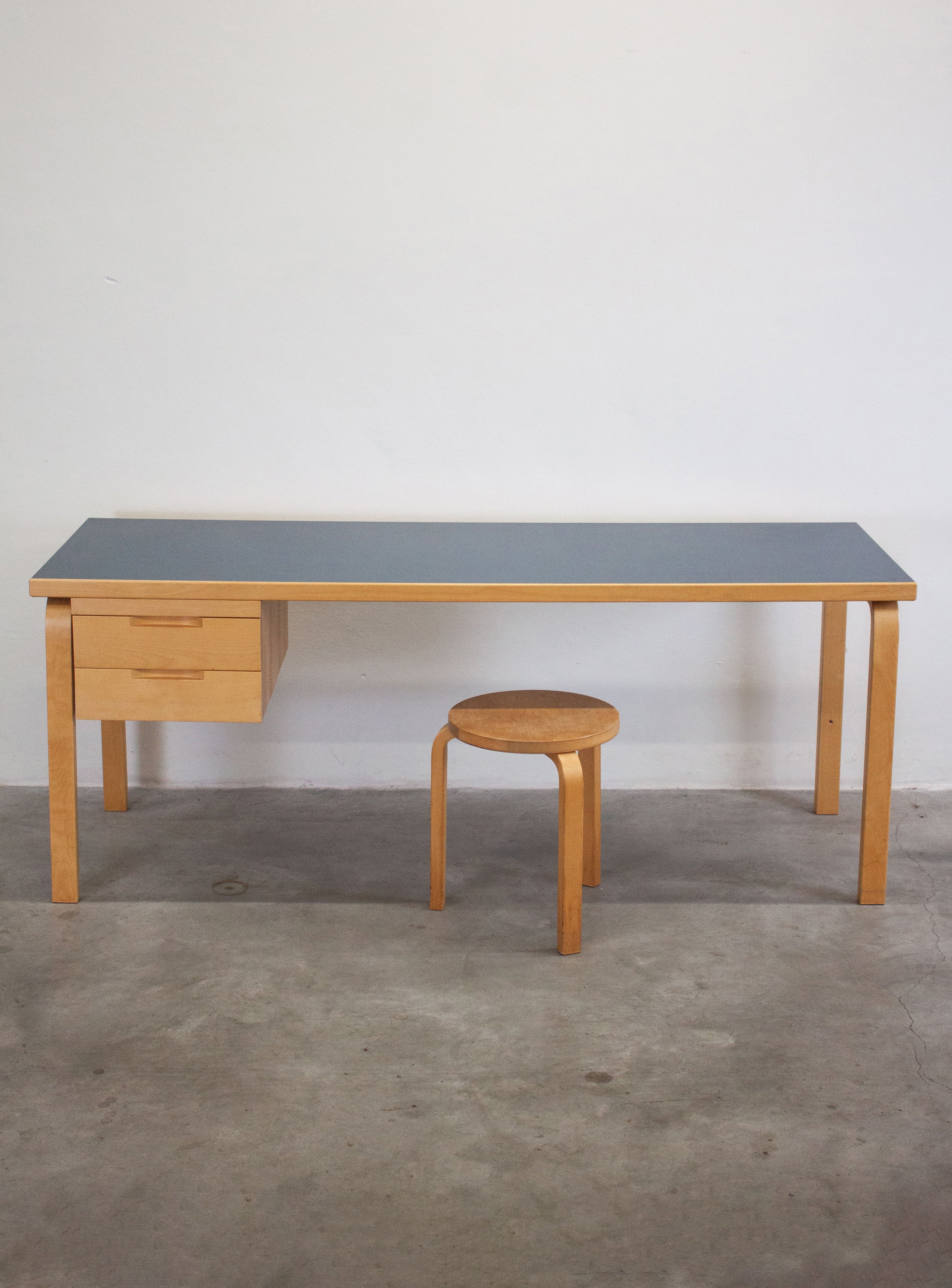 Artek Writing Desk by Alvar Aalto (Blue) - Image 2