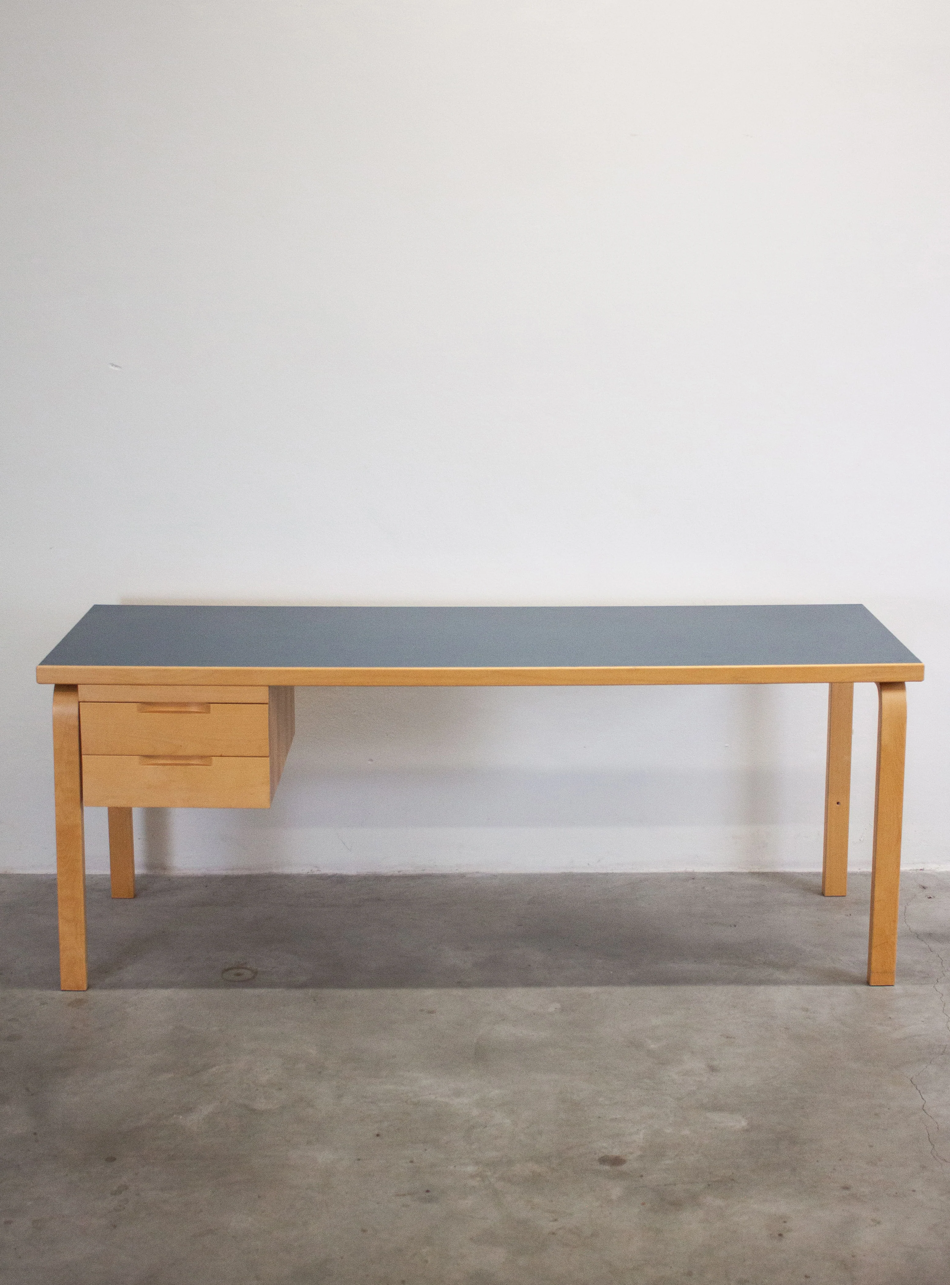 Artek Writing Desk by Alvar Aalto (Blue) - Image 3