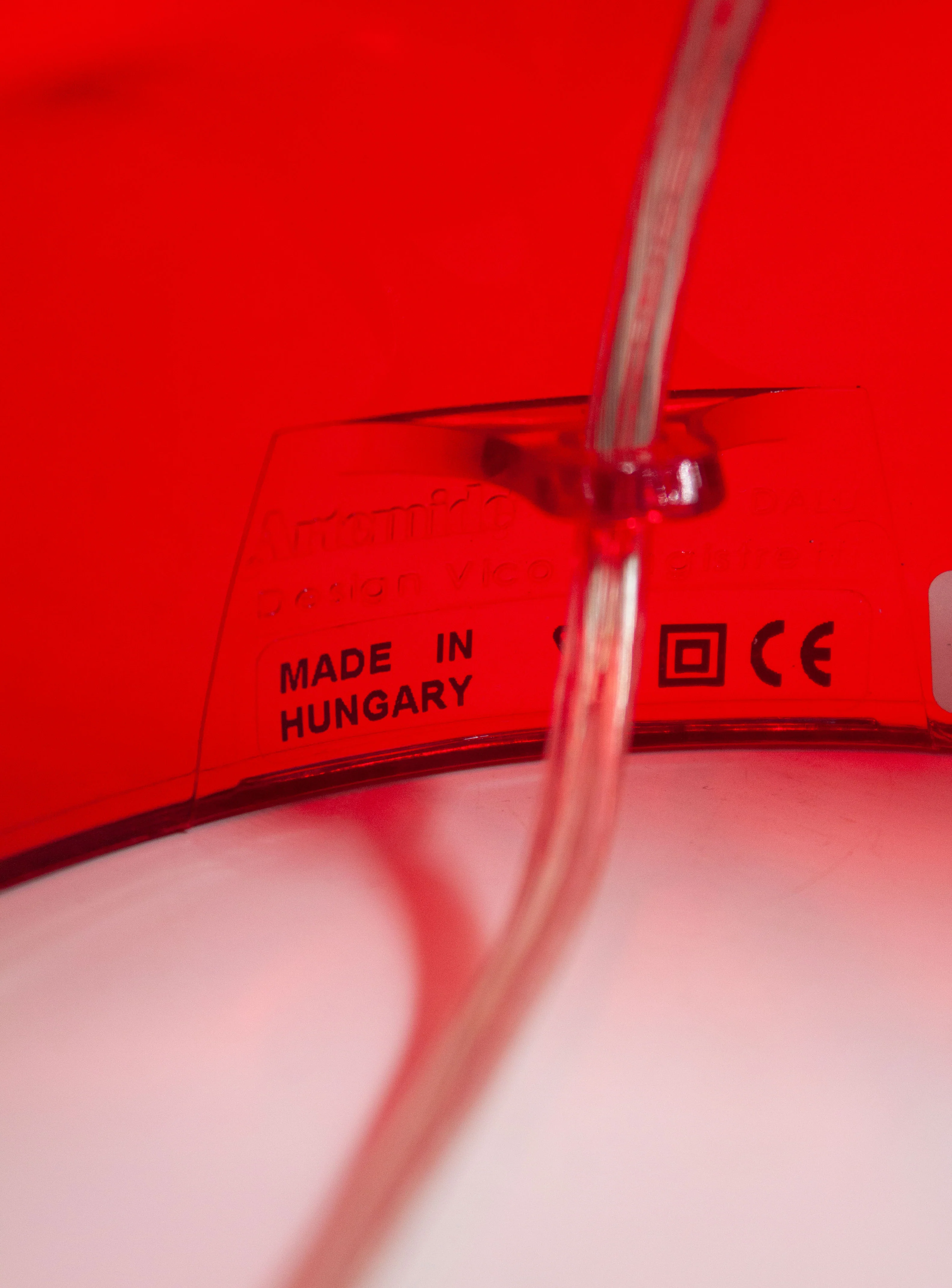 Artemide Dalù Desk Lamp by Vico Magistretti (Translucent Red) - Image 10