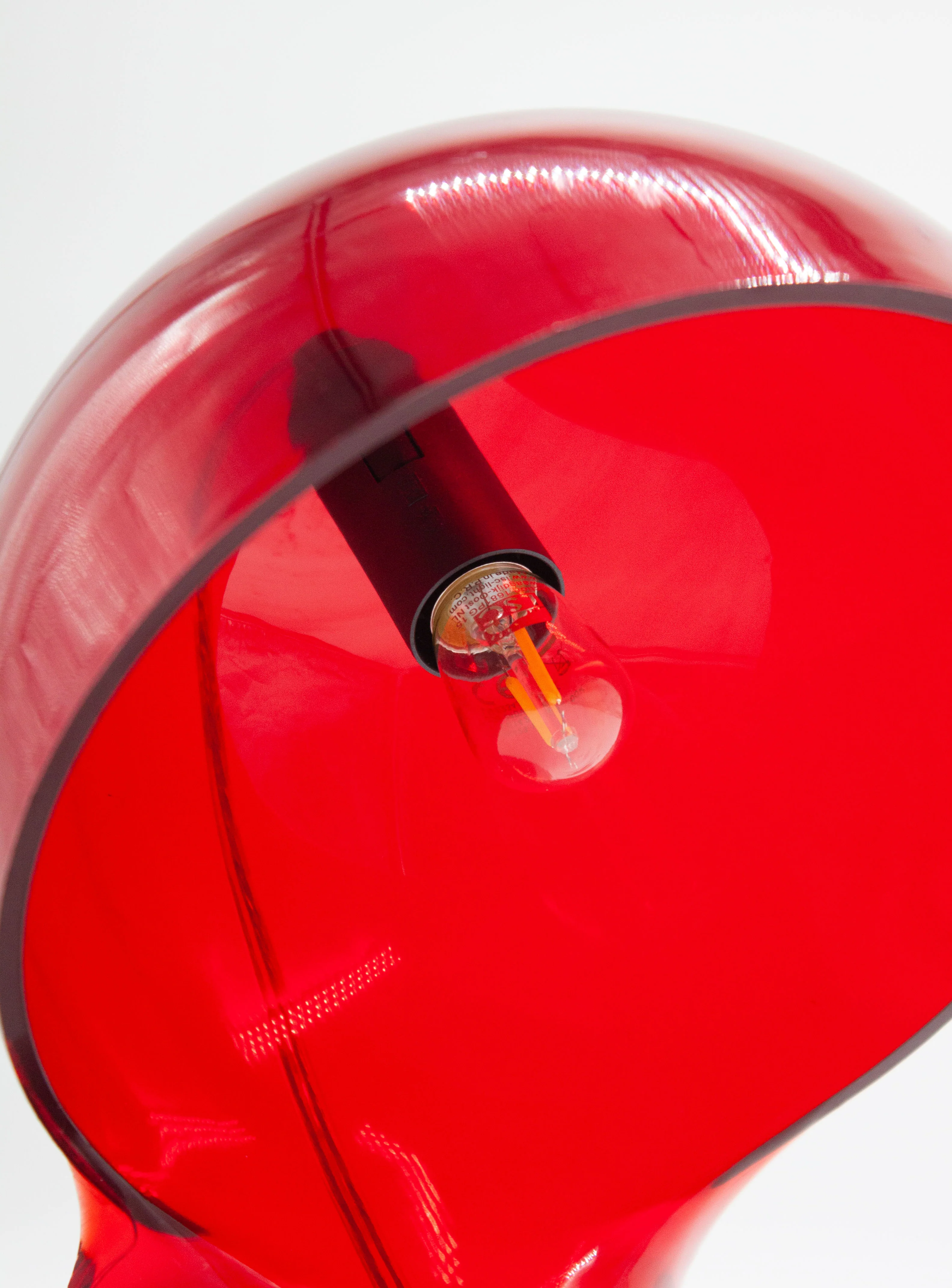 Artemide Dalù Desk Lamp by Vico Magistretti (Translucent Red) - Image 14