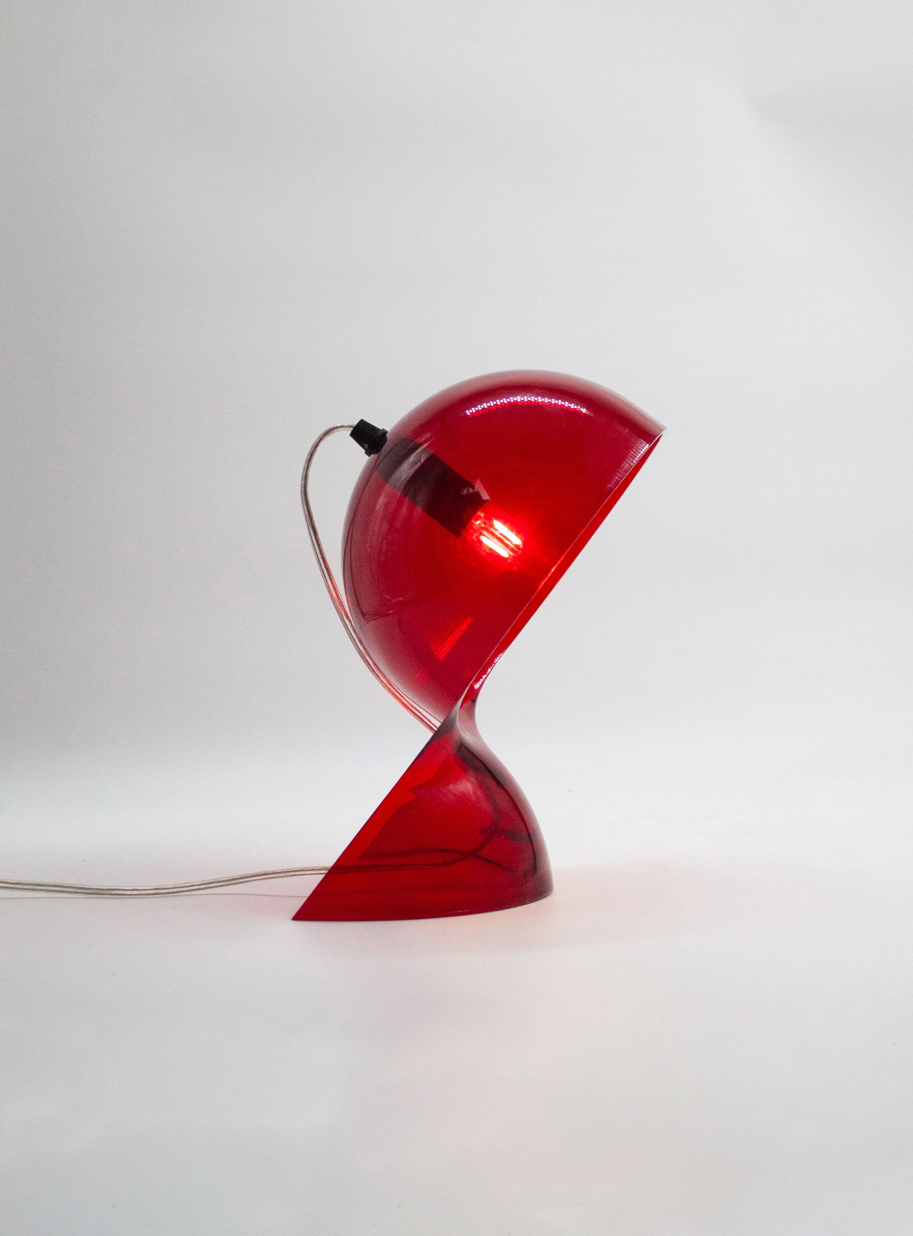 Artemide Dalù Desk Lamp by Vico Magistretti (Translucent Red) - Image 5
