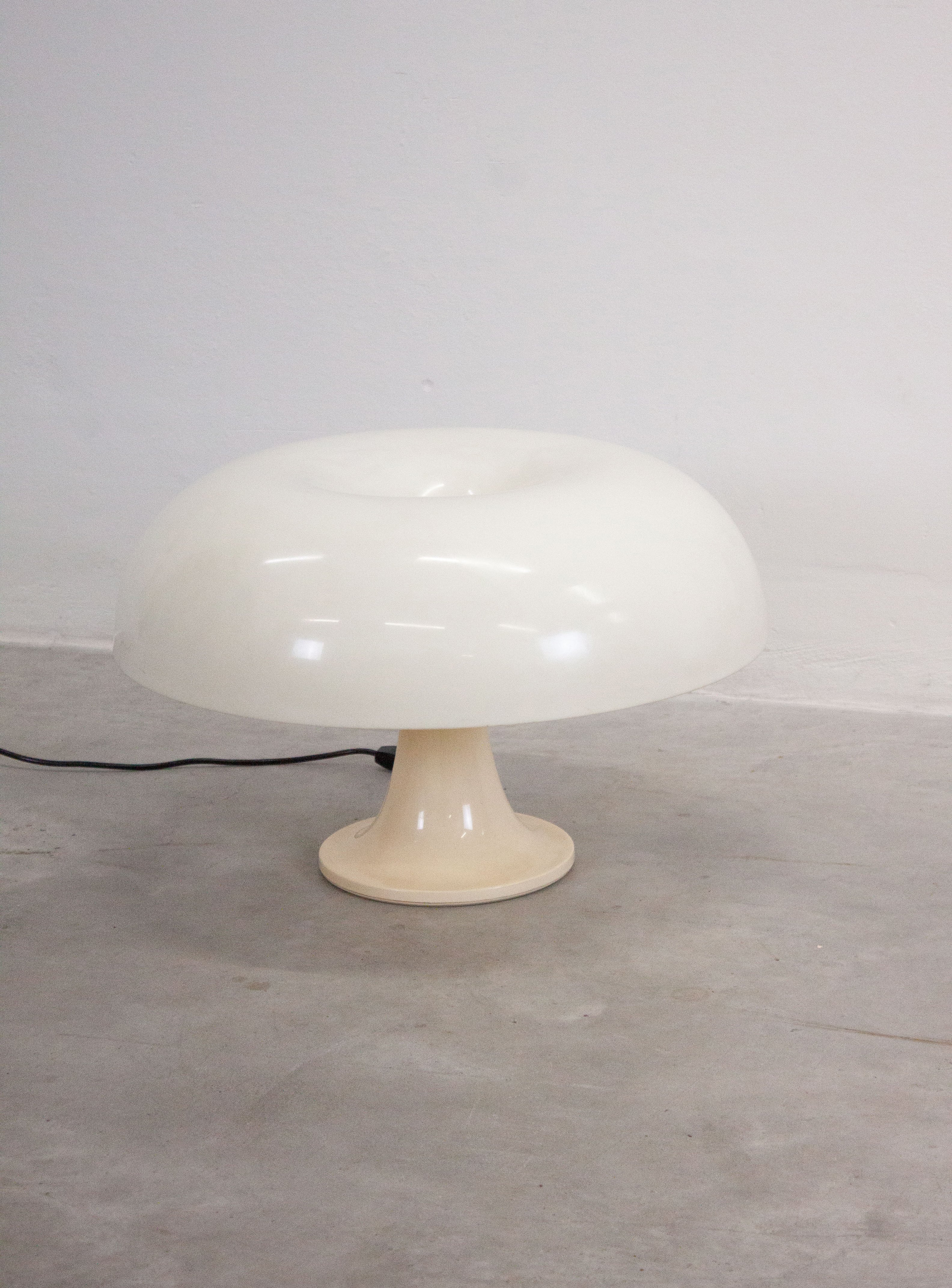 Artemide Nesso Lamp by Giancarlo Mattioli (Off White) - Image 17