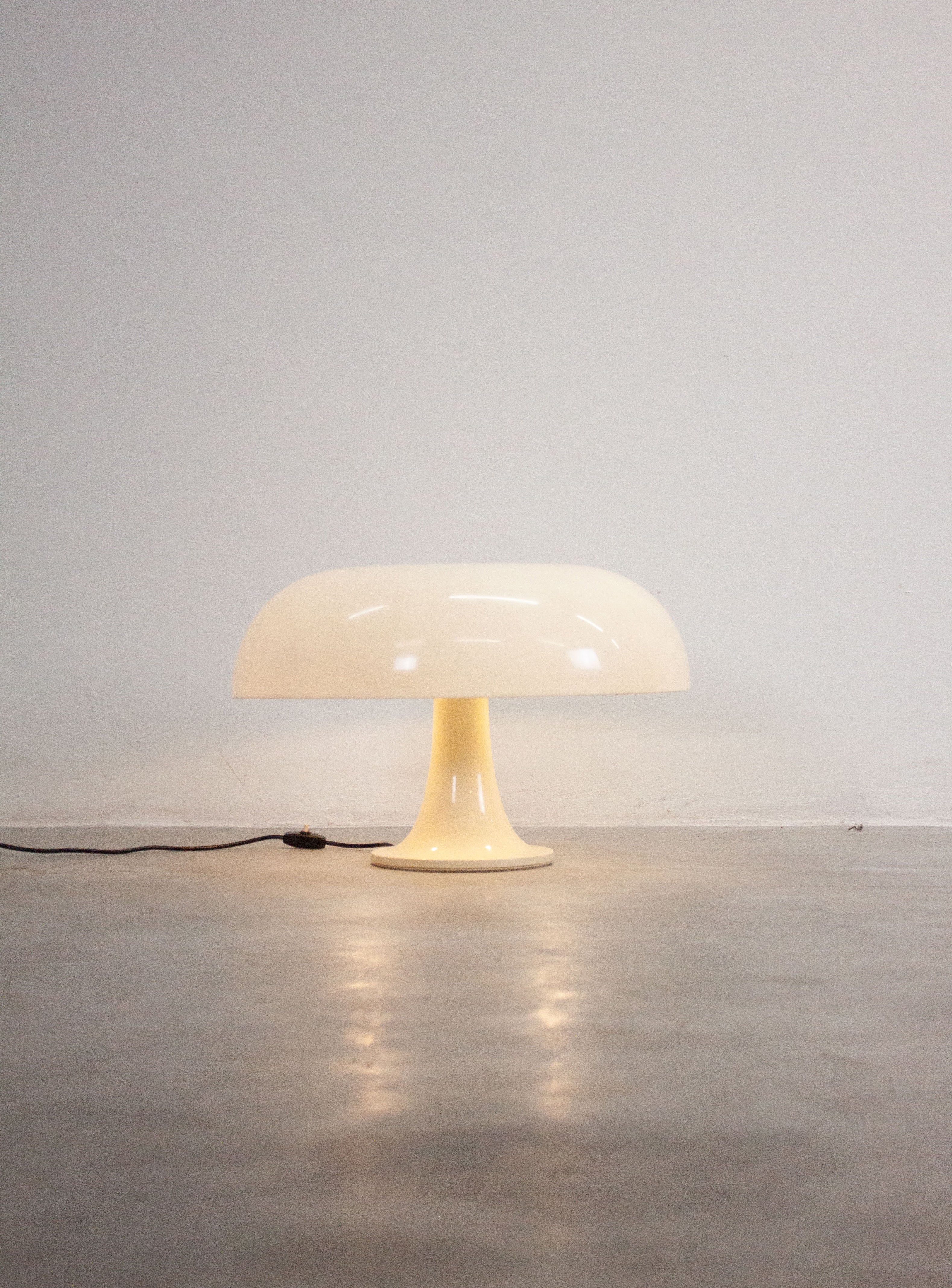 Artemide Nesso Lamp by Giancarlo Mattioli (Off White) - Image 2