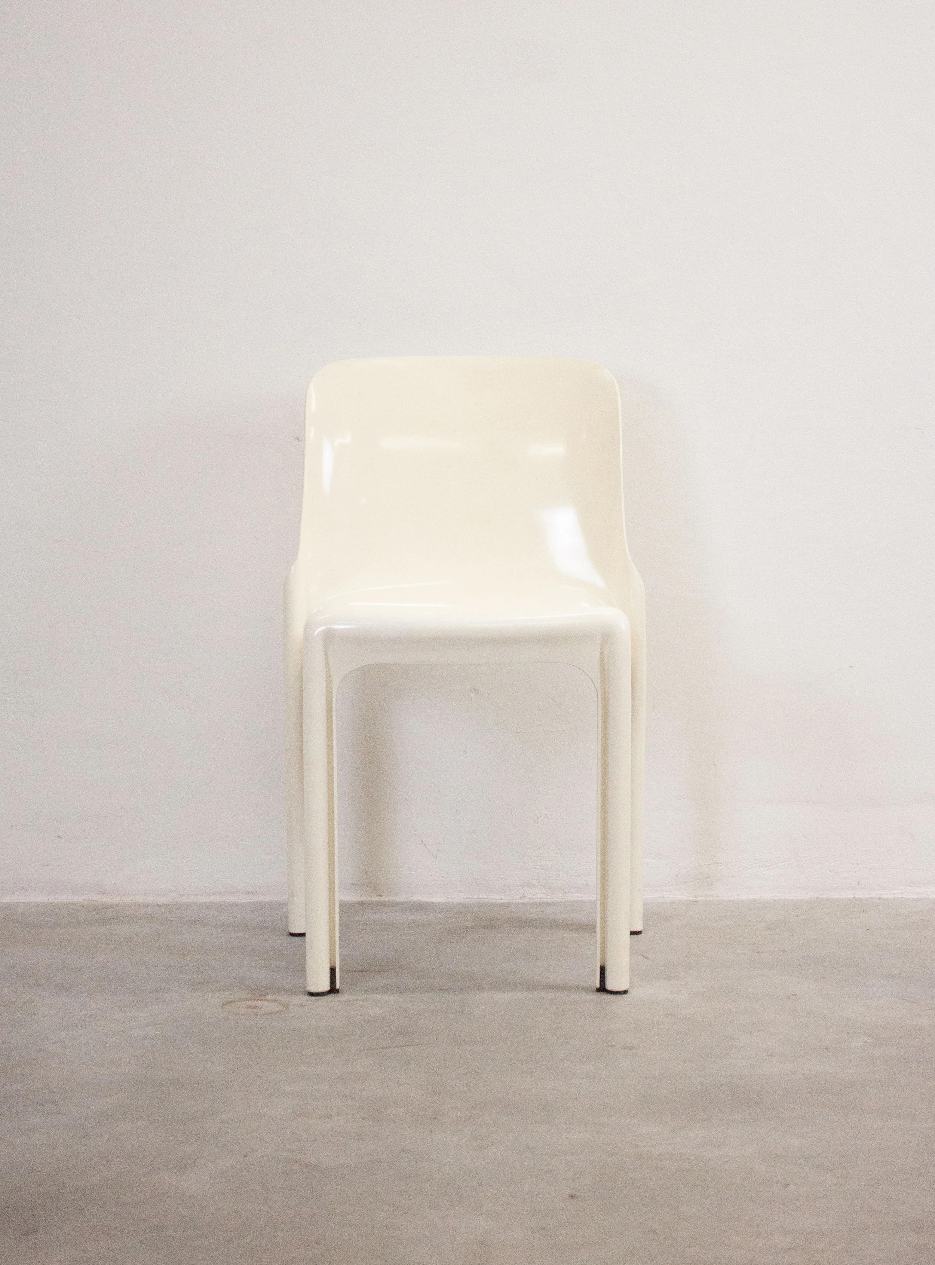 Artemide Selene Dining Chair by Vico Magistretti (White) - Image 23
