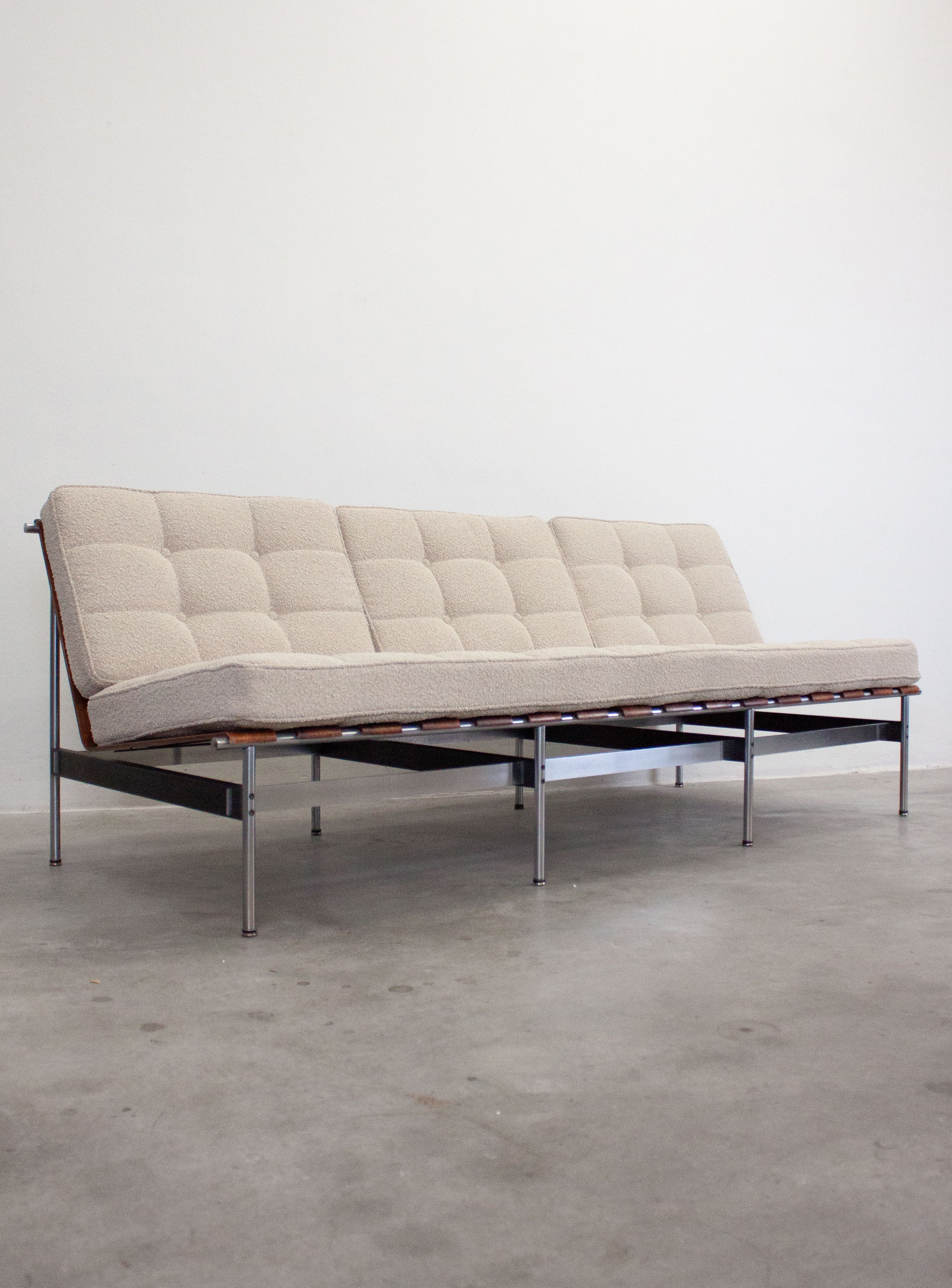 Artifort C416/3 Sofa by Kho Liang Ie (Bouclé) - Image 10