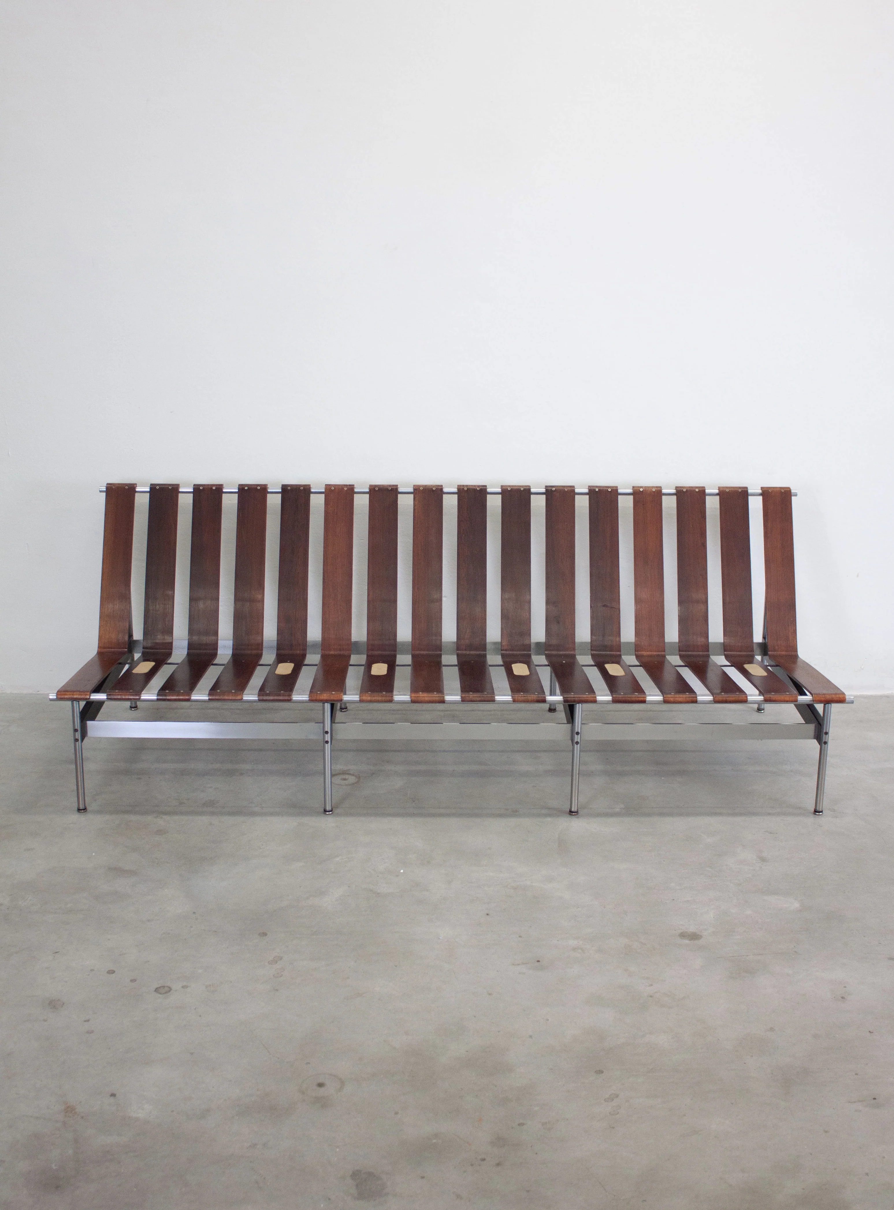 Artifort C416/3 Sofa by Kho Liang Ie (Bouclé) - Image 35