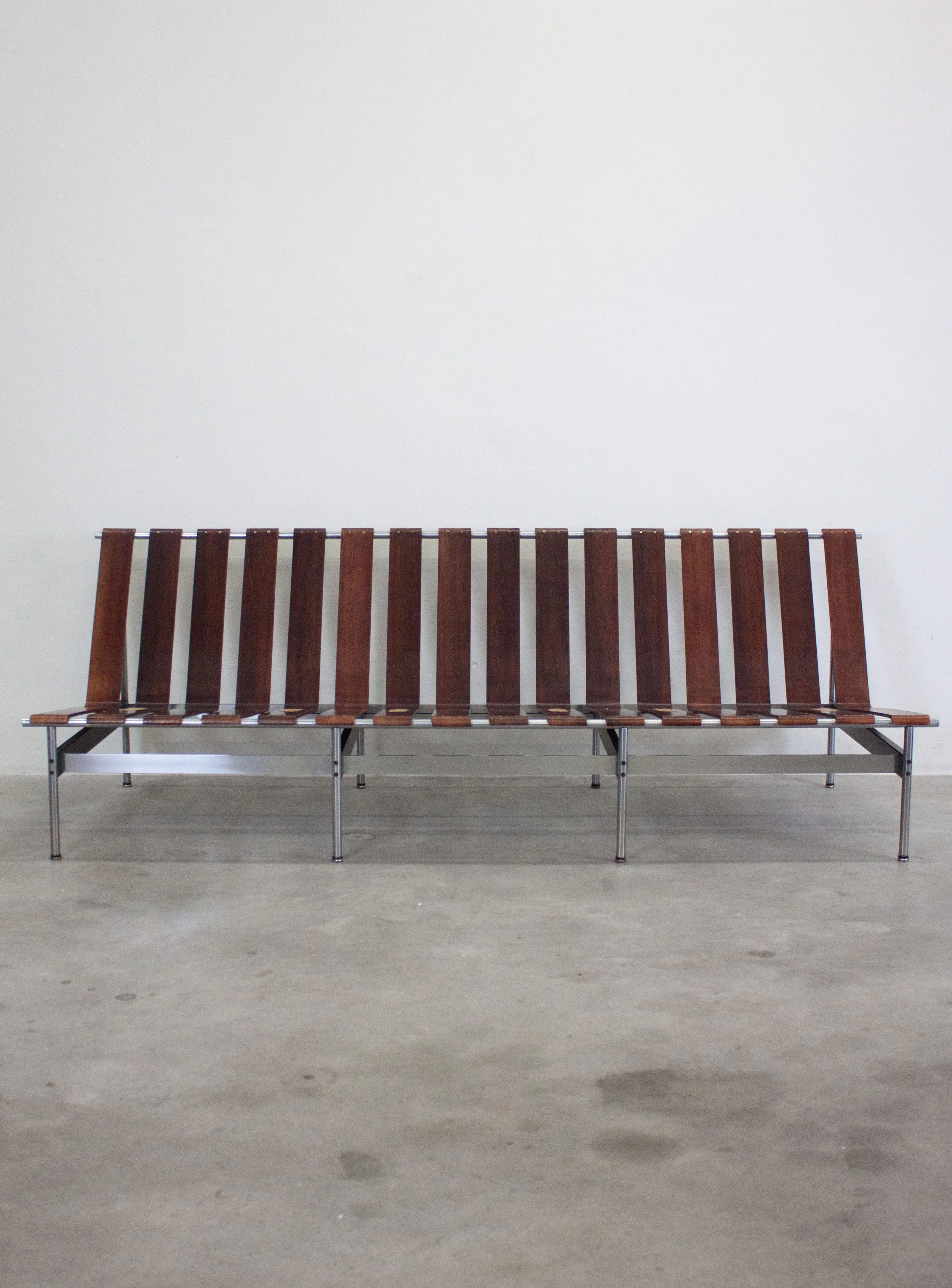 Artifort C416/3 Sofa by Kho Liang Ie (Bouclé) - Image 36