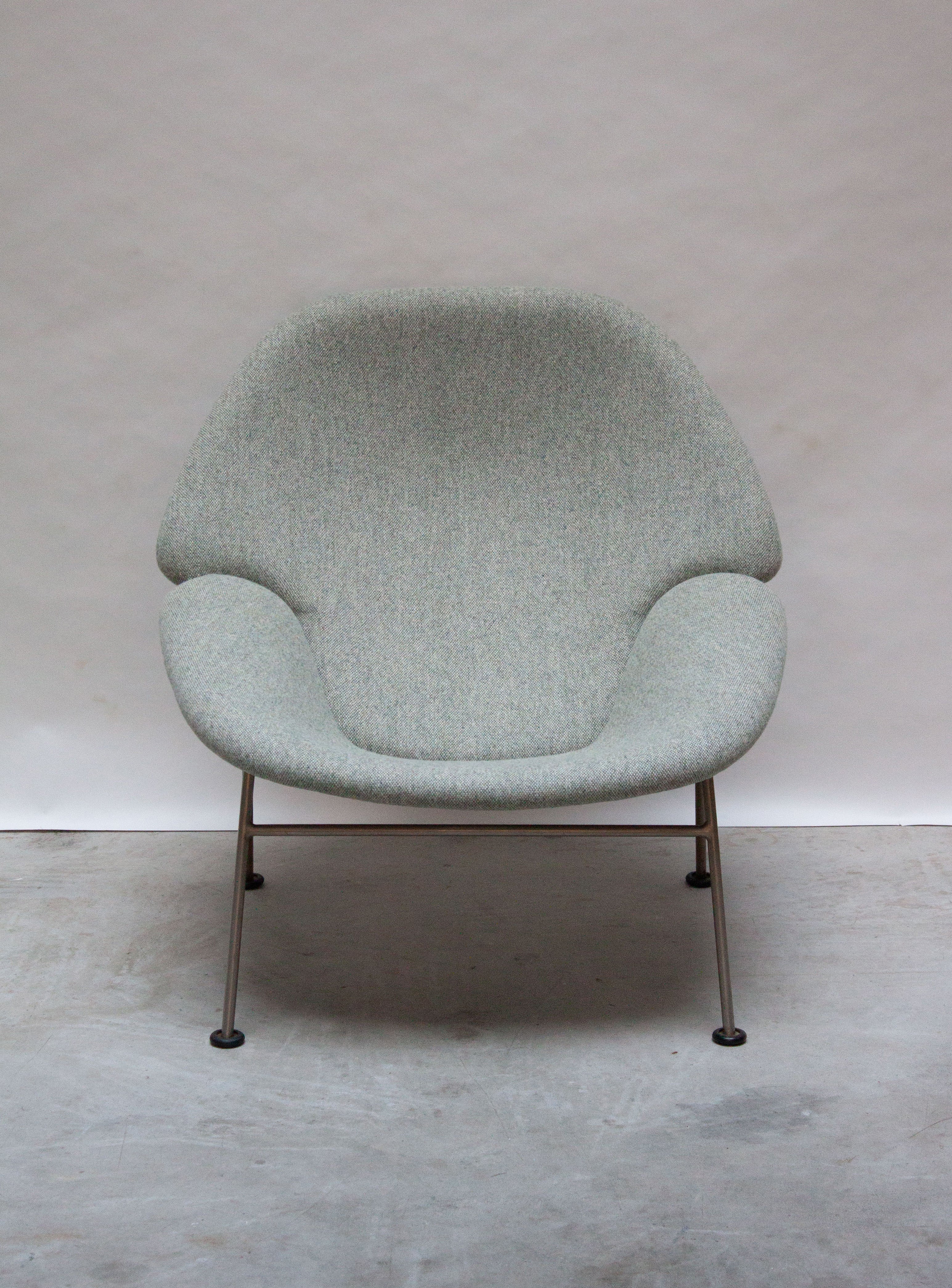 Artifort F555 Lounge Chair & Ottoman by Pierre Paulin - Image 12
