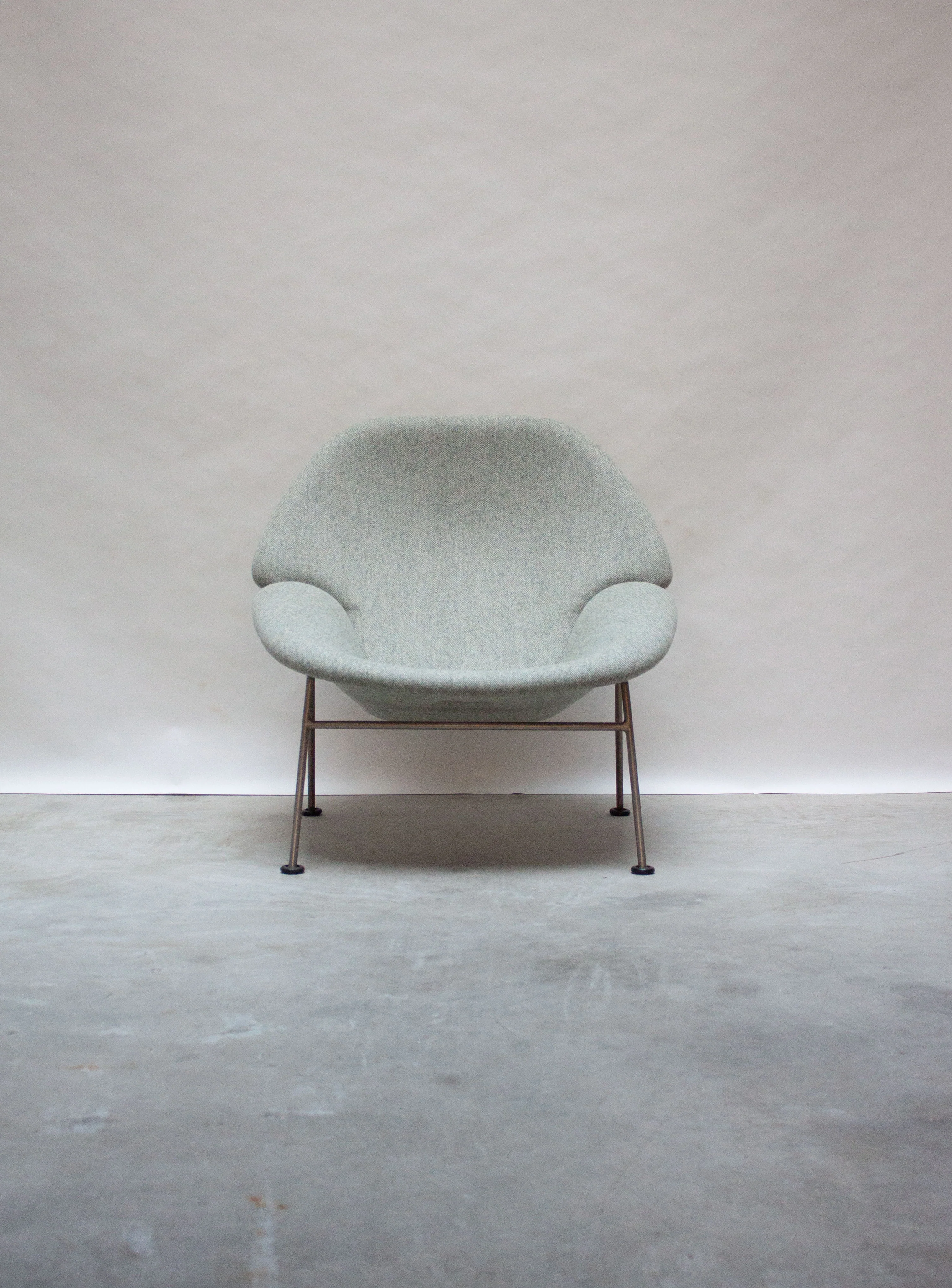 Artifort F555 Lounge Chair & Ottoman by Pierre Paulin - Image 13