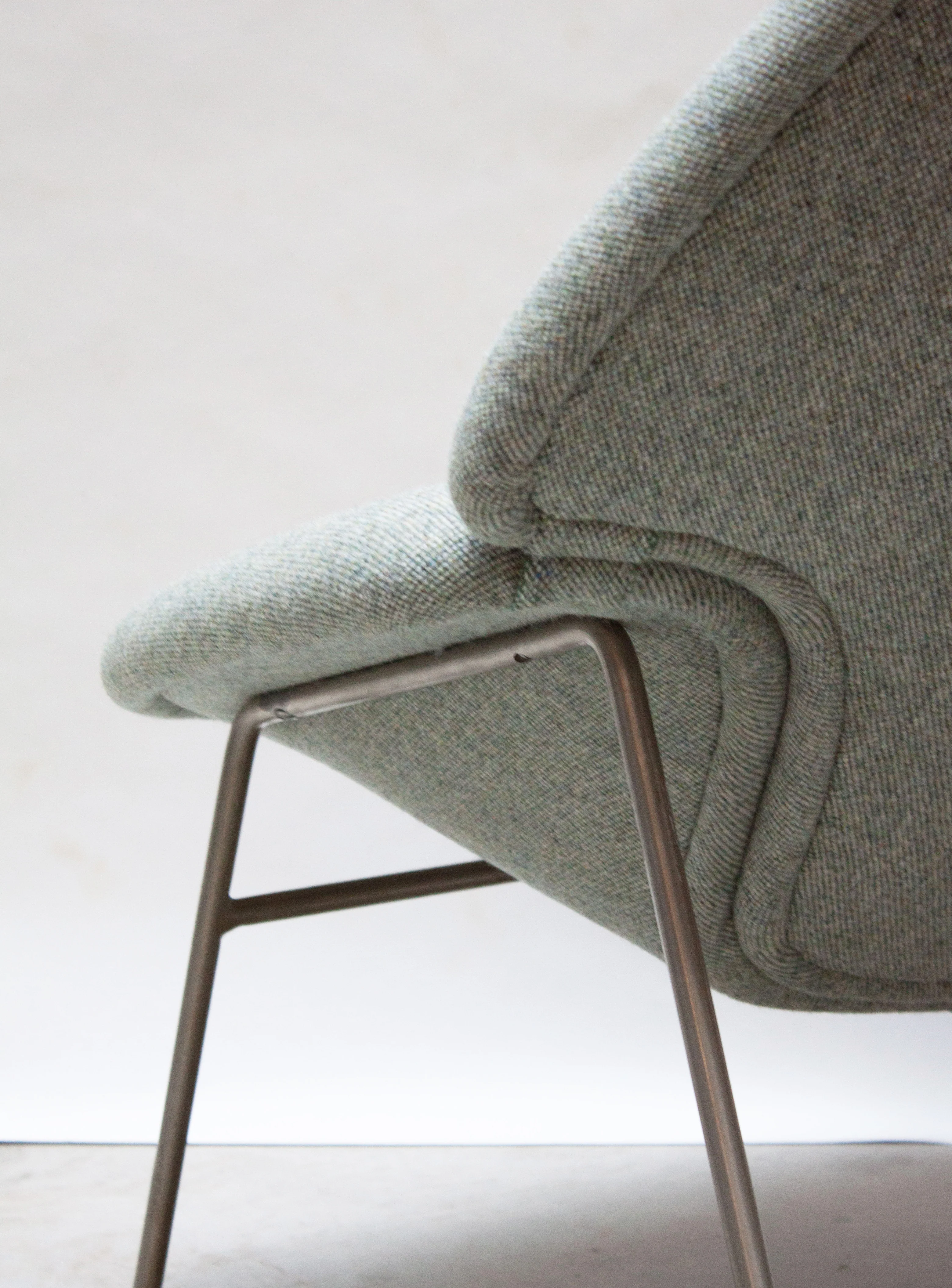 Artifort F555 Lounge Chair & Ottoman by Pierre Paulin - Image 20