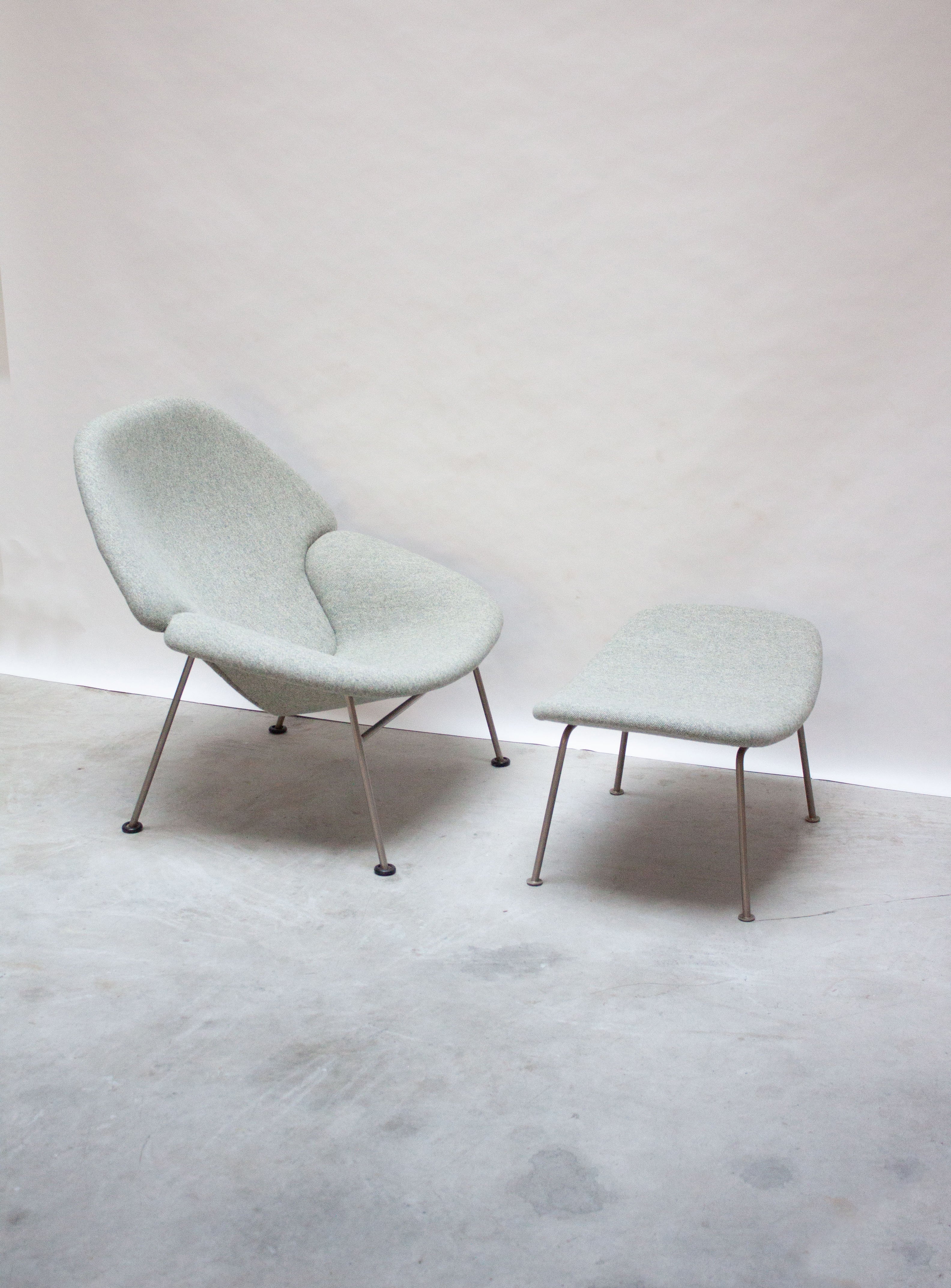 Artifort F555 Lounge Chair & Ottoman by Pierre Paulin - Image 5