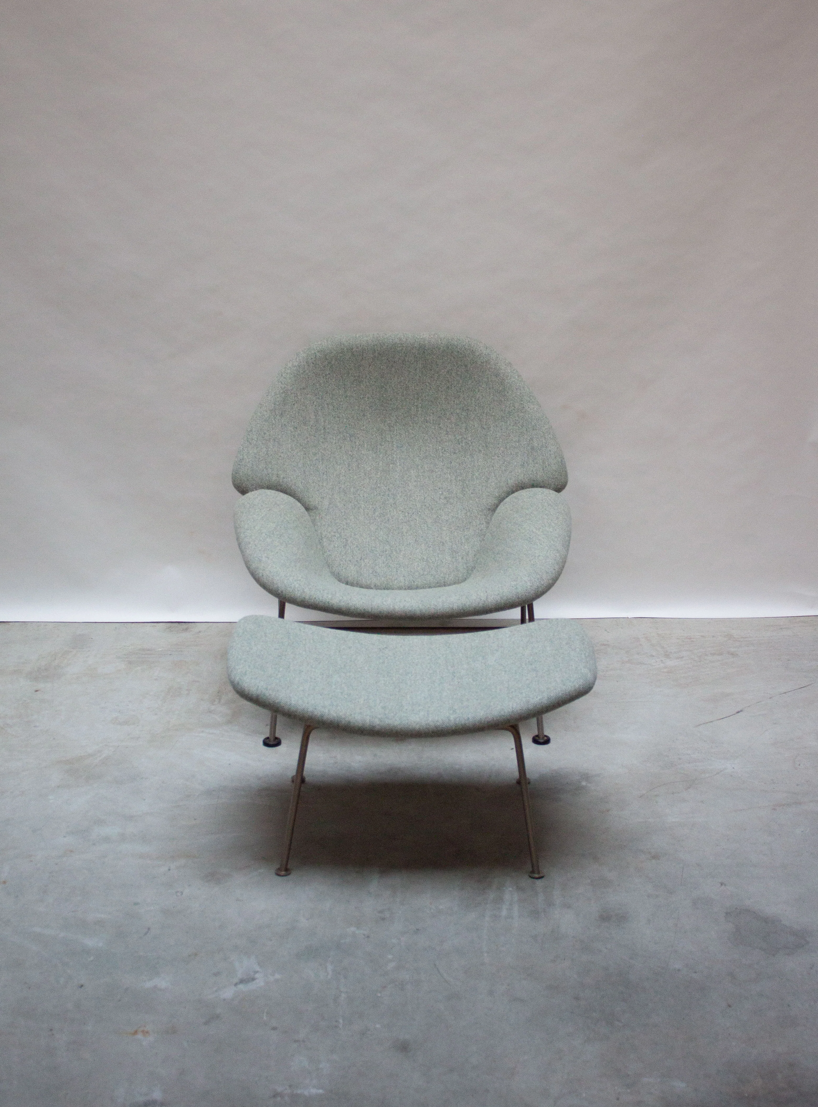 Artifort F555 Lounge Chair & Ottoman by Pierre Paulin - Image 7