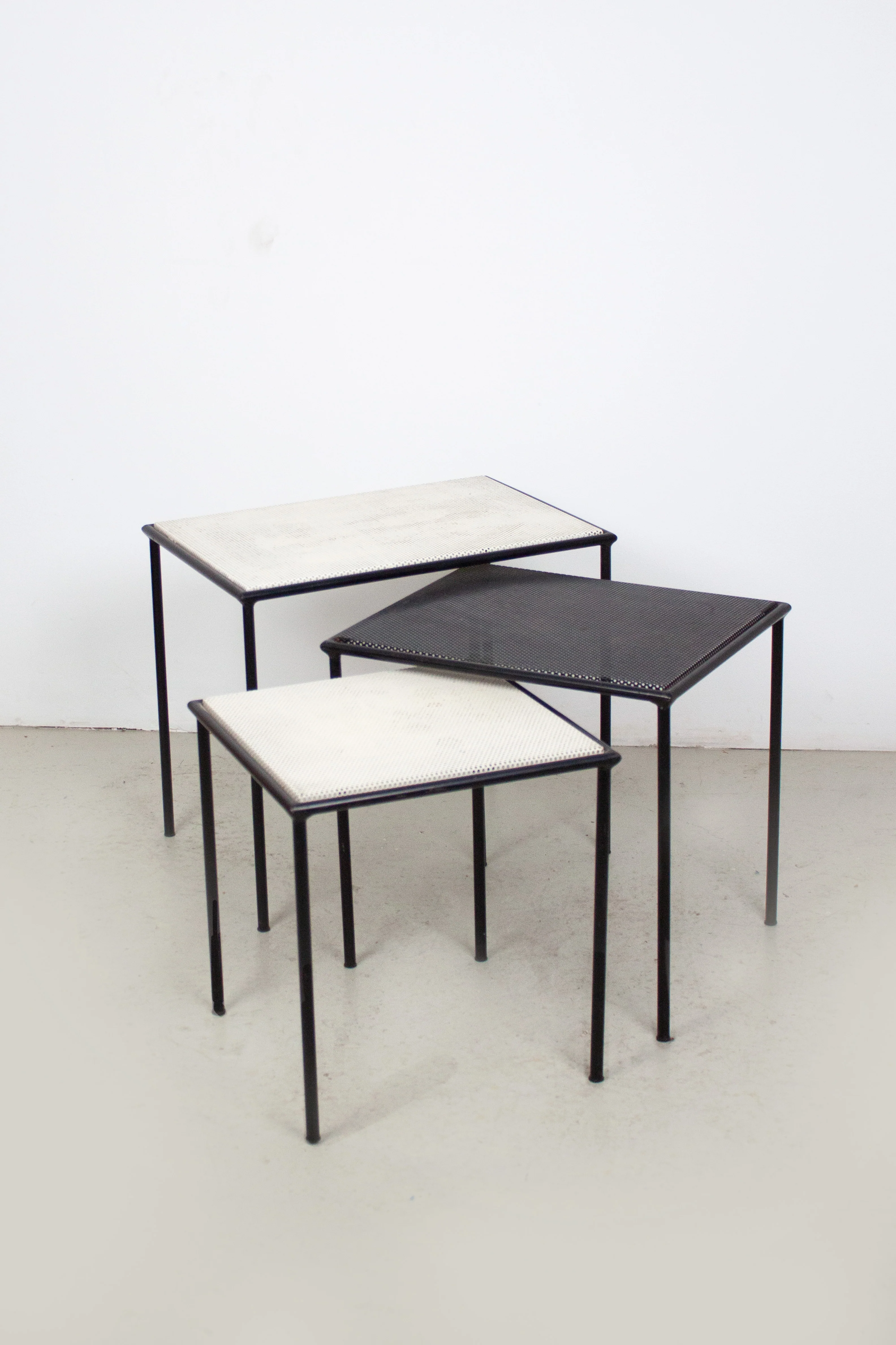 Artimeta Nesting Tables by Floris Fiedeldij (Set of 3) - Image 5