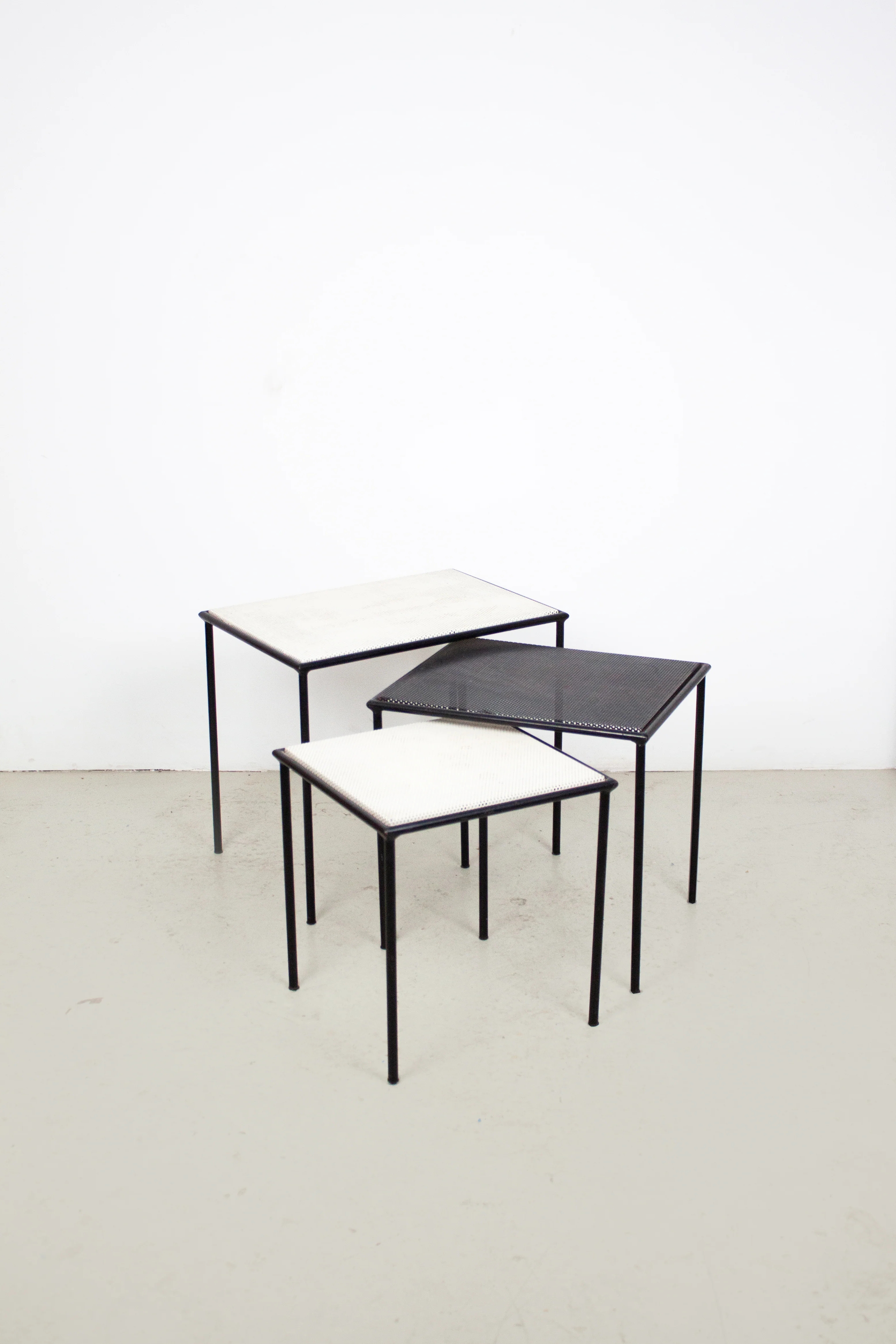 Artimeta Nesting Tables by Floris Fiedeldij (Set of 3) - Image 6