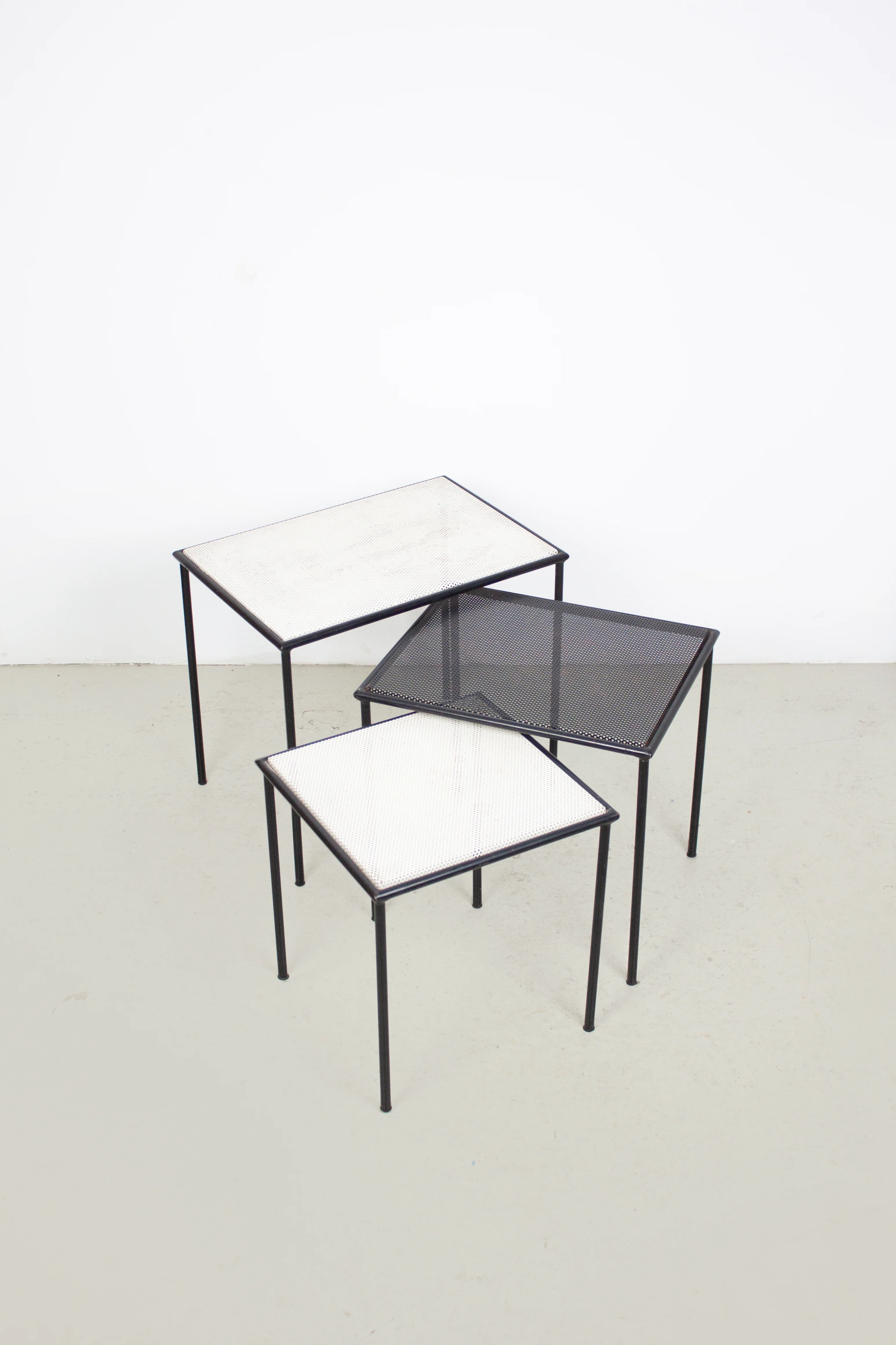 Artimeta Nesting Tables by Floris Fiedeldij (Set of 3) - Image 8