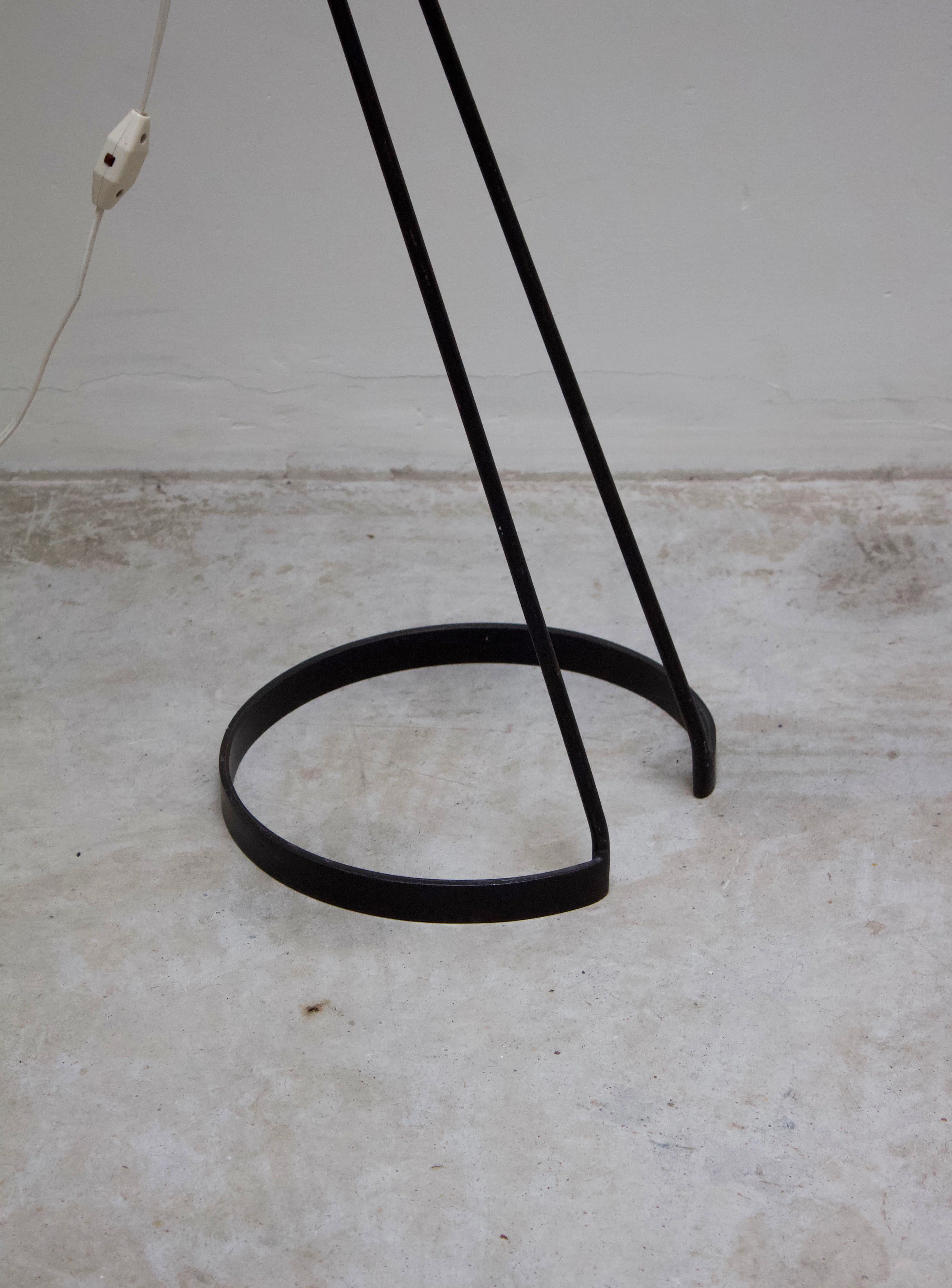 Artimeta Tivoli Floor Lamp by Floris Fiedeldij (Red) - Image 8