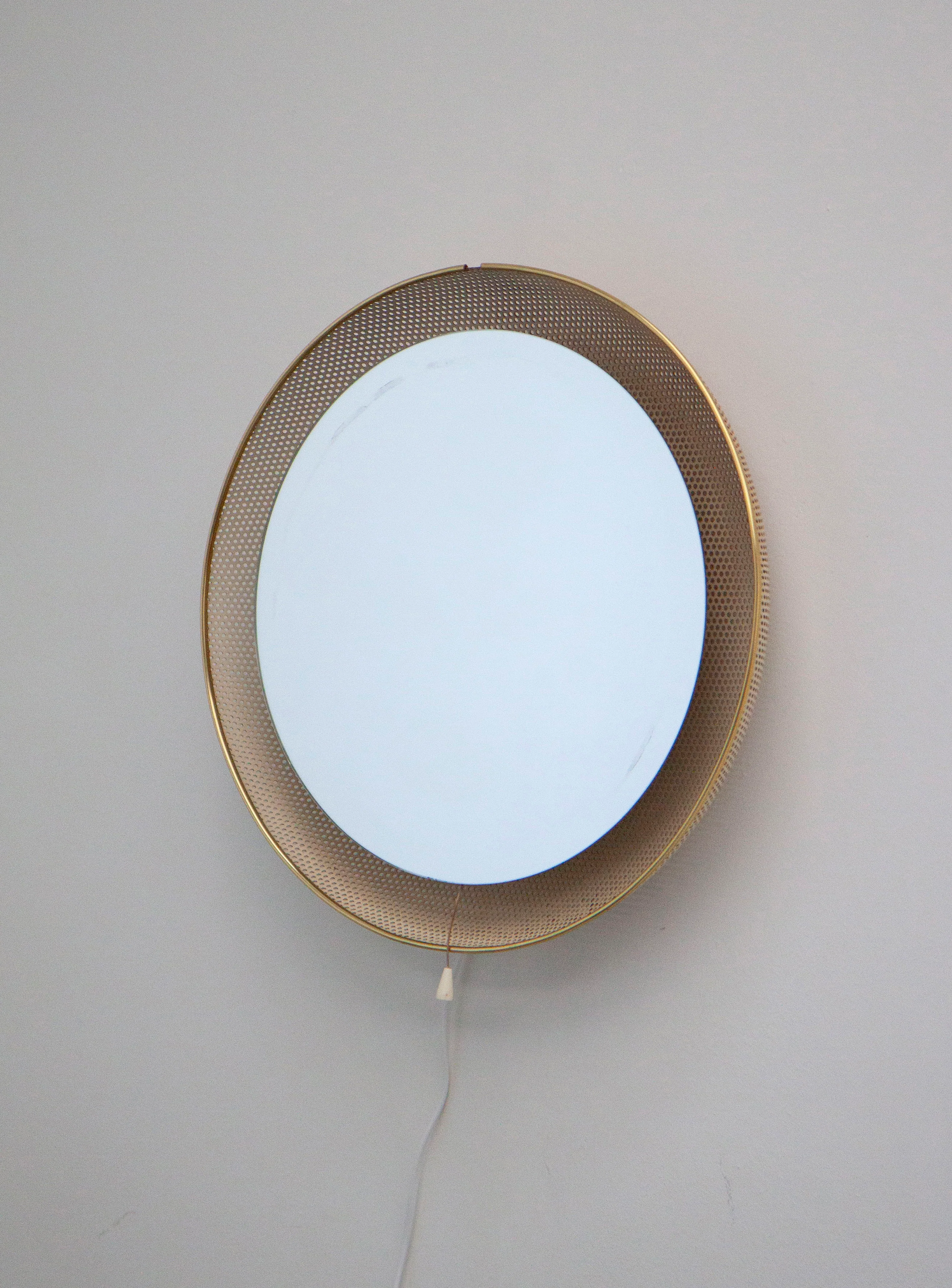 Artimeta Wall Mirror with Lamp by Floris Fiedeldij - Image 2