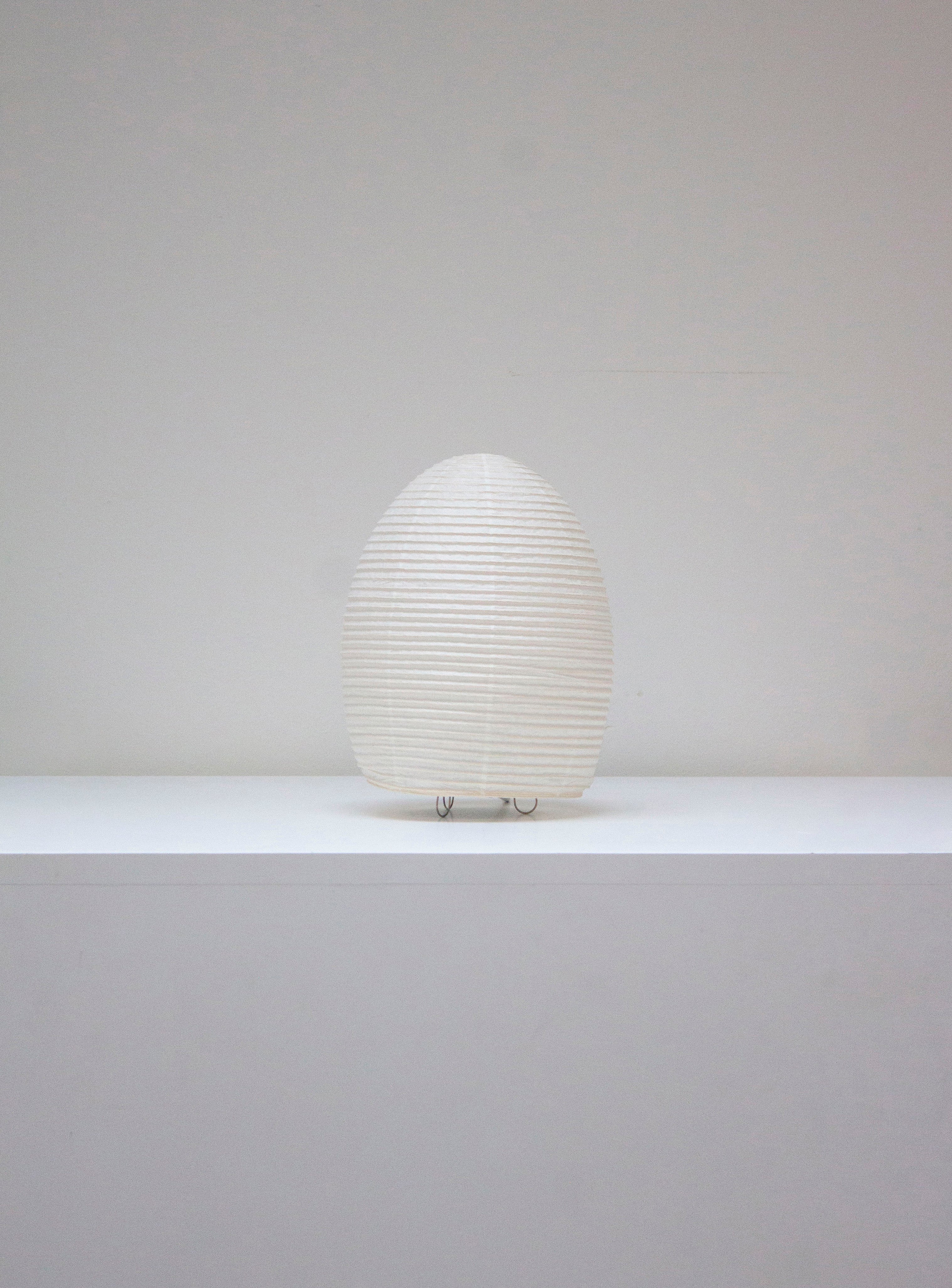 Paper Moon 01 Desk Lamp by Shigeru Uchida - Image 7