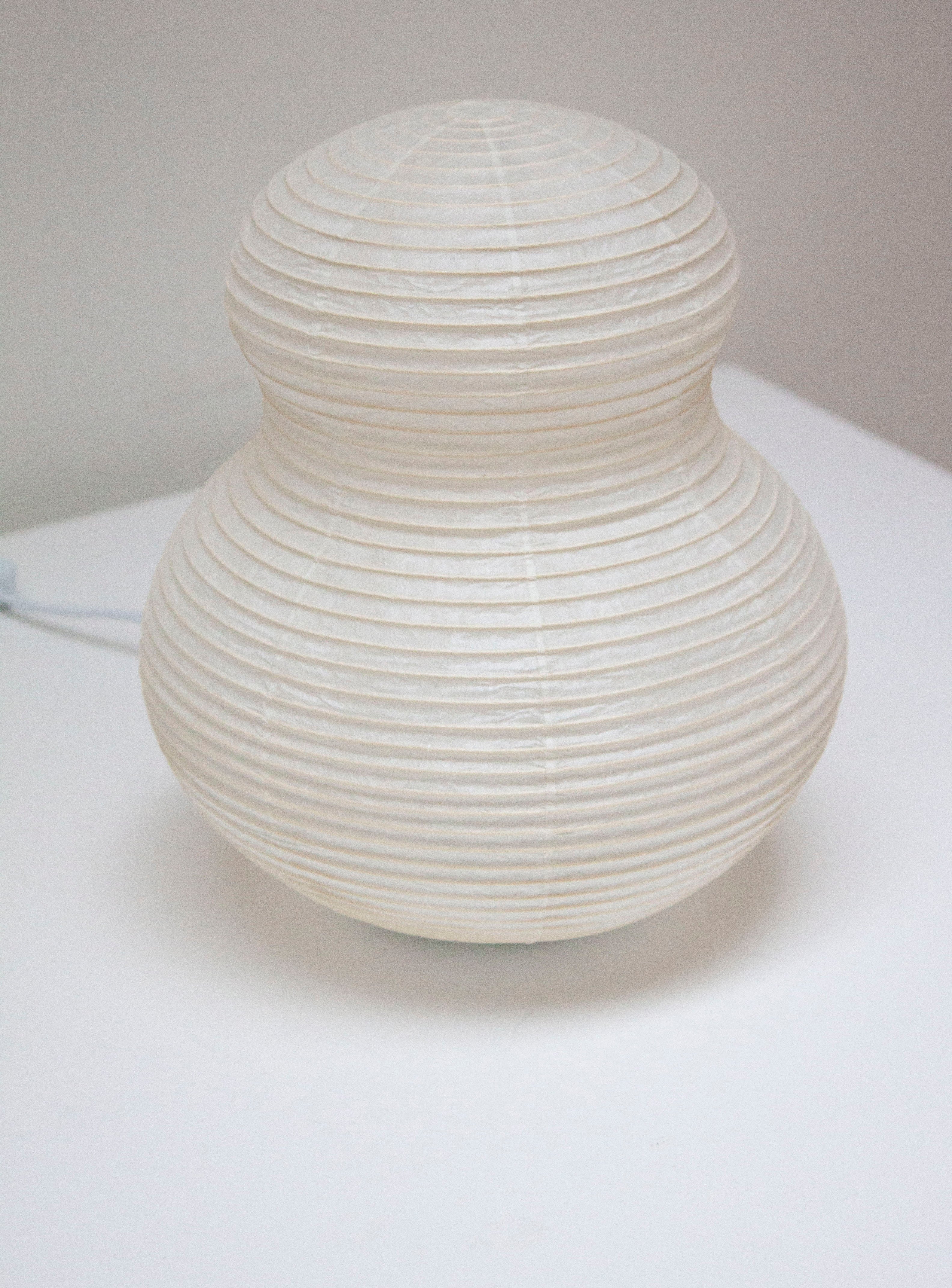 Paper Moon 02 Desk Lamp by Shigeru Uchida - Image 12
