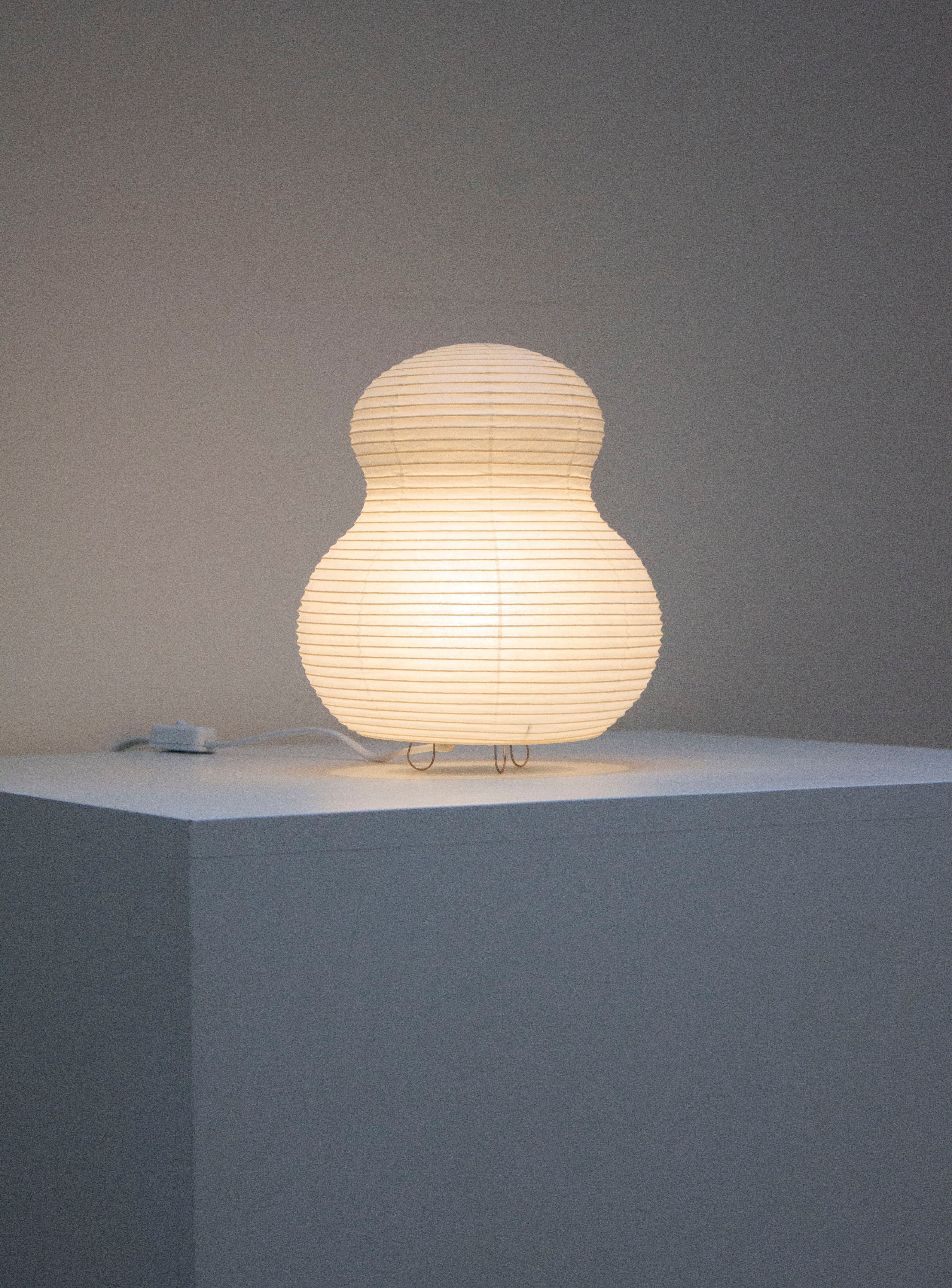 Paper Moon 02 Desk Lamp by Shigeru Uchida - Image 7